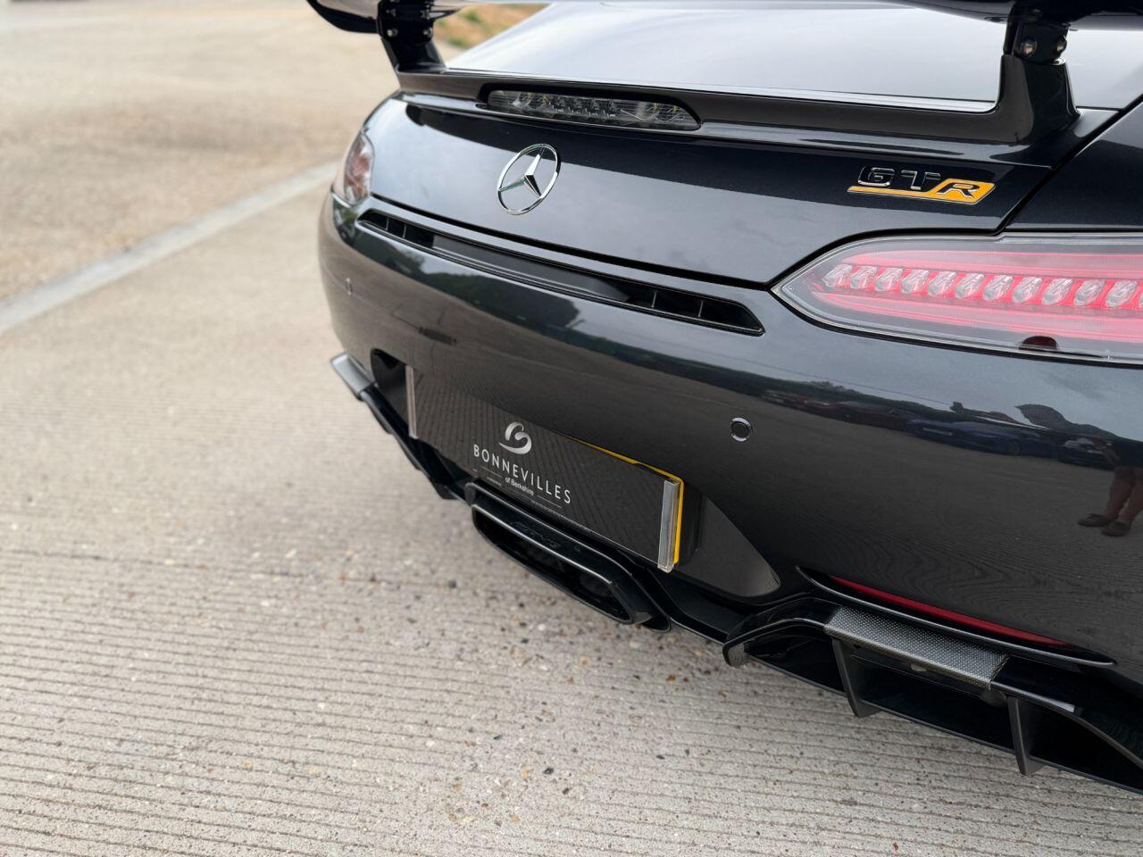 Mercedes-Benz Amg GT view 32
