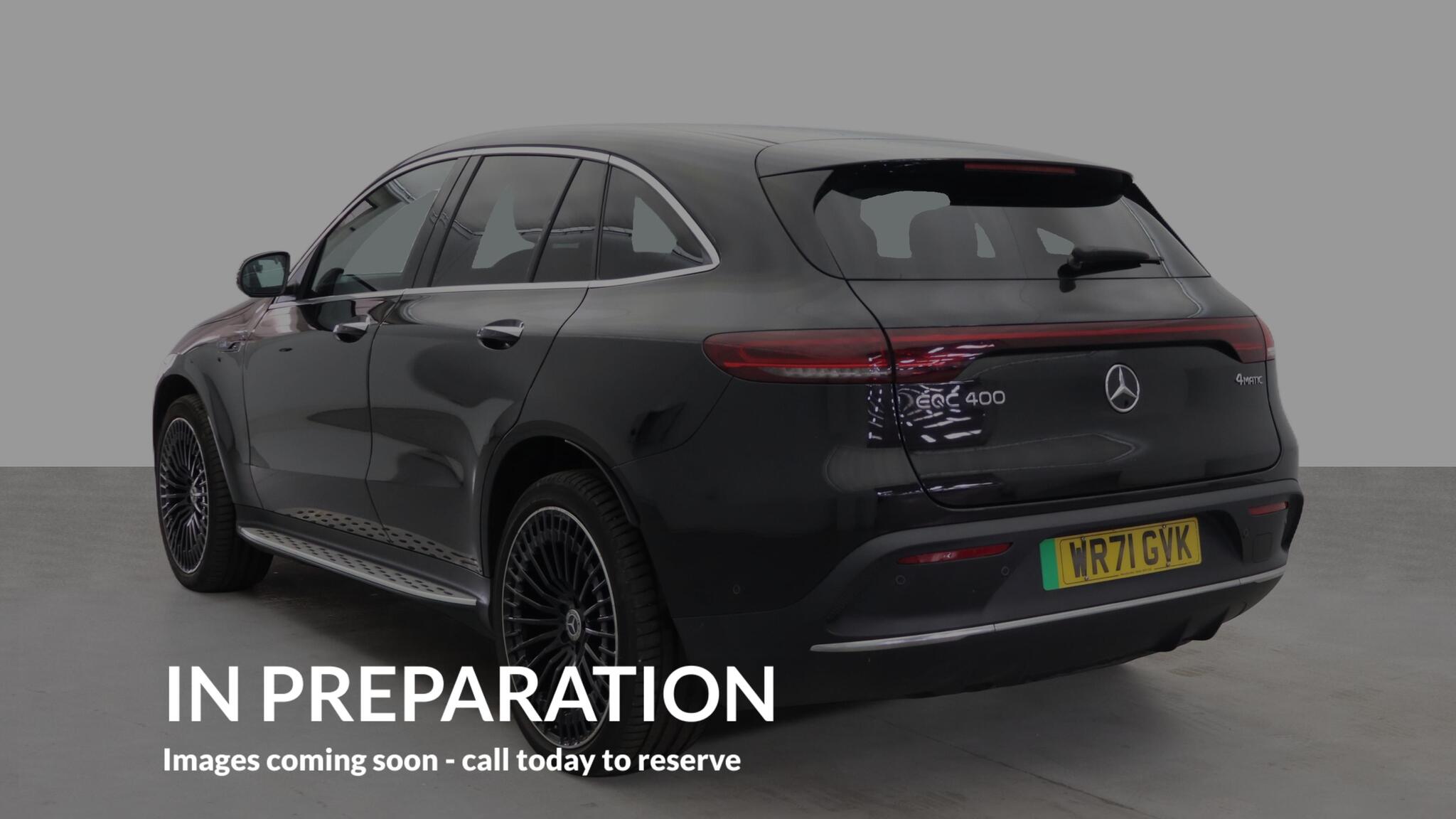 Mercedes-Benz EQC view 3
