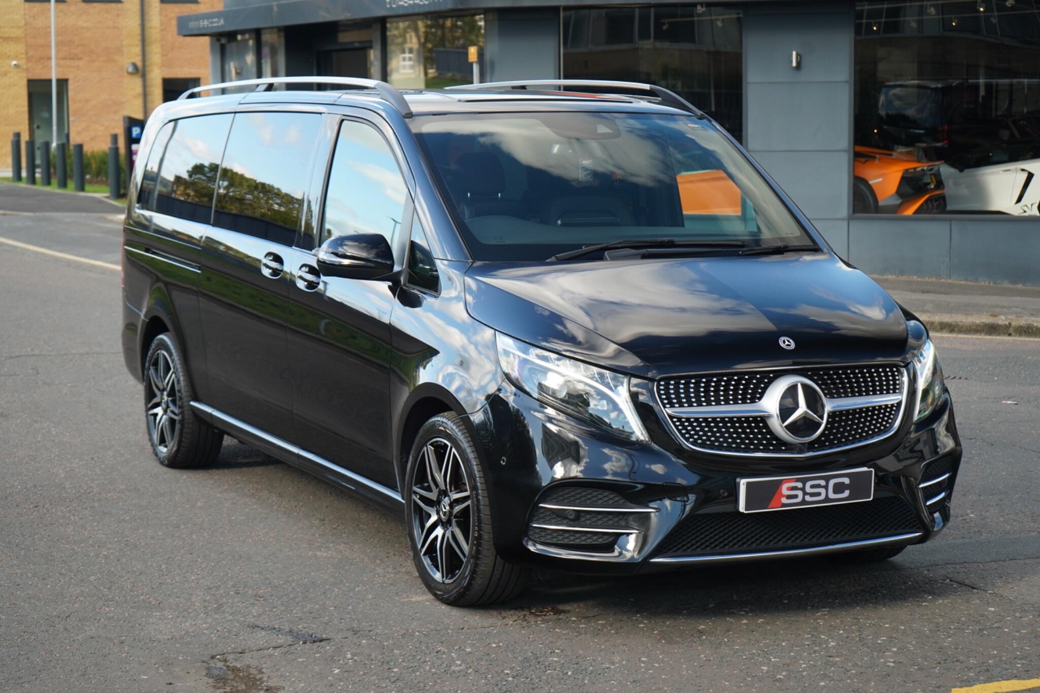Mercedes-Benz V Class view 4