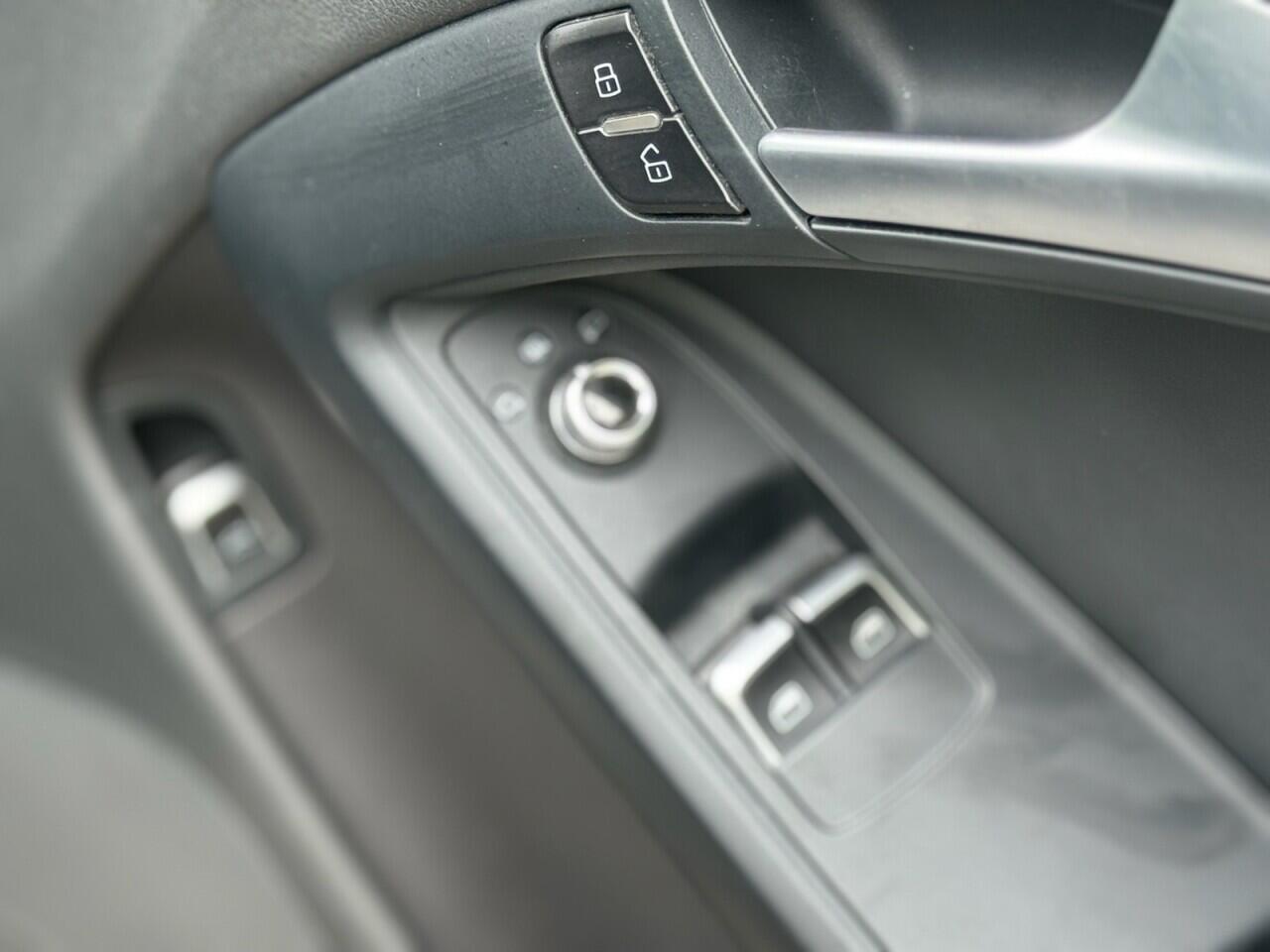 Audi A5 view 26