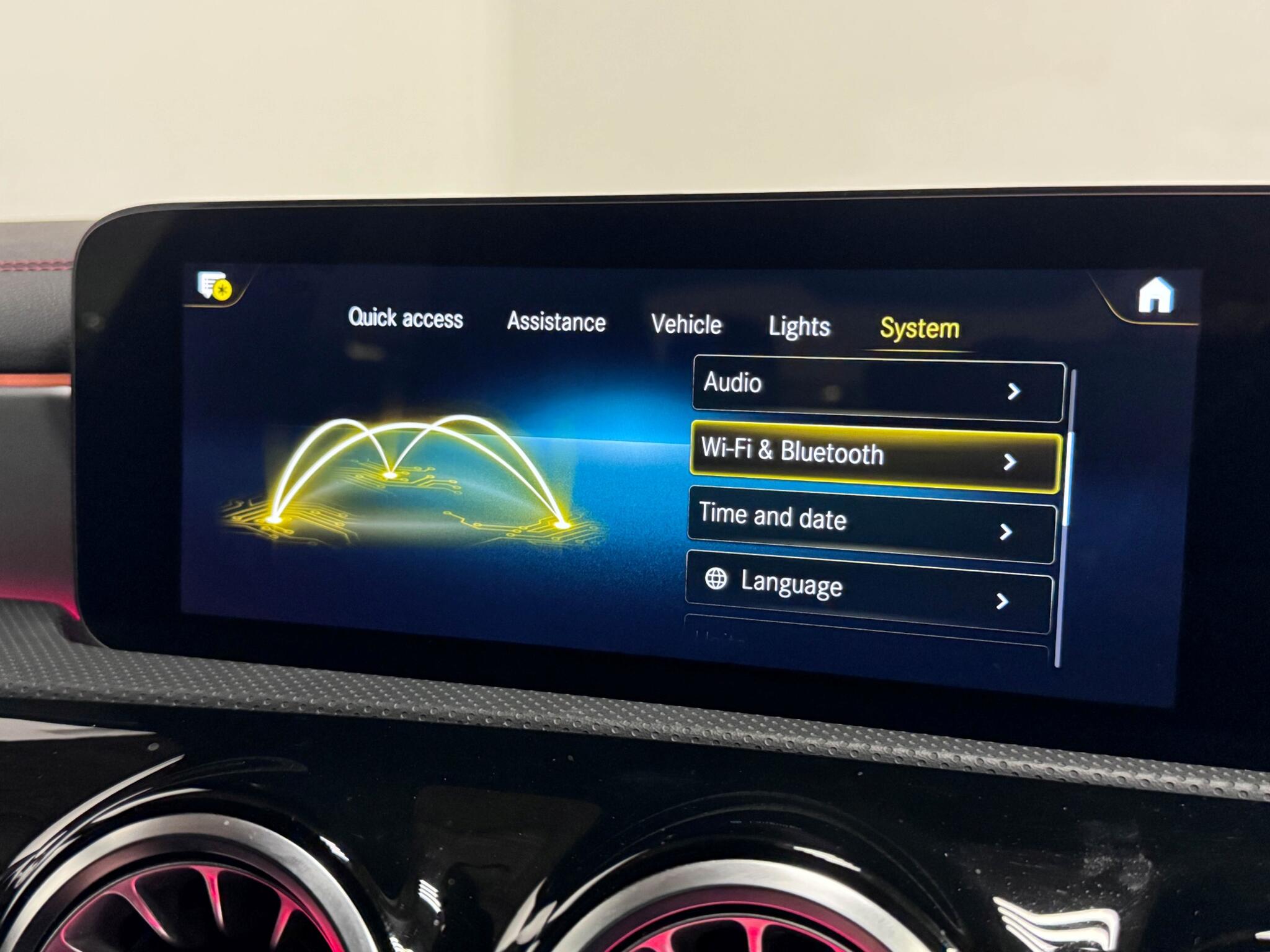 Mercedes-Benz Cla view 54