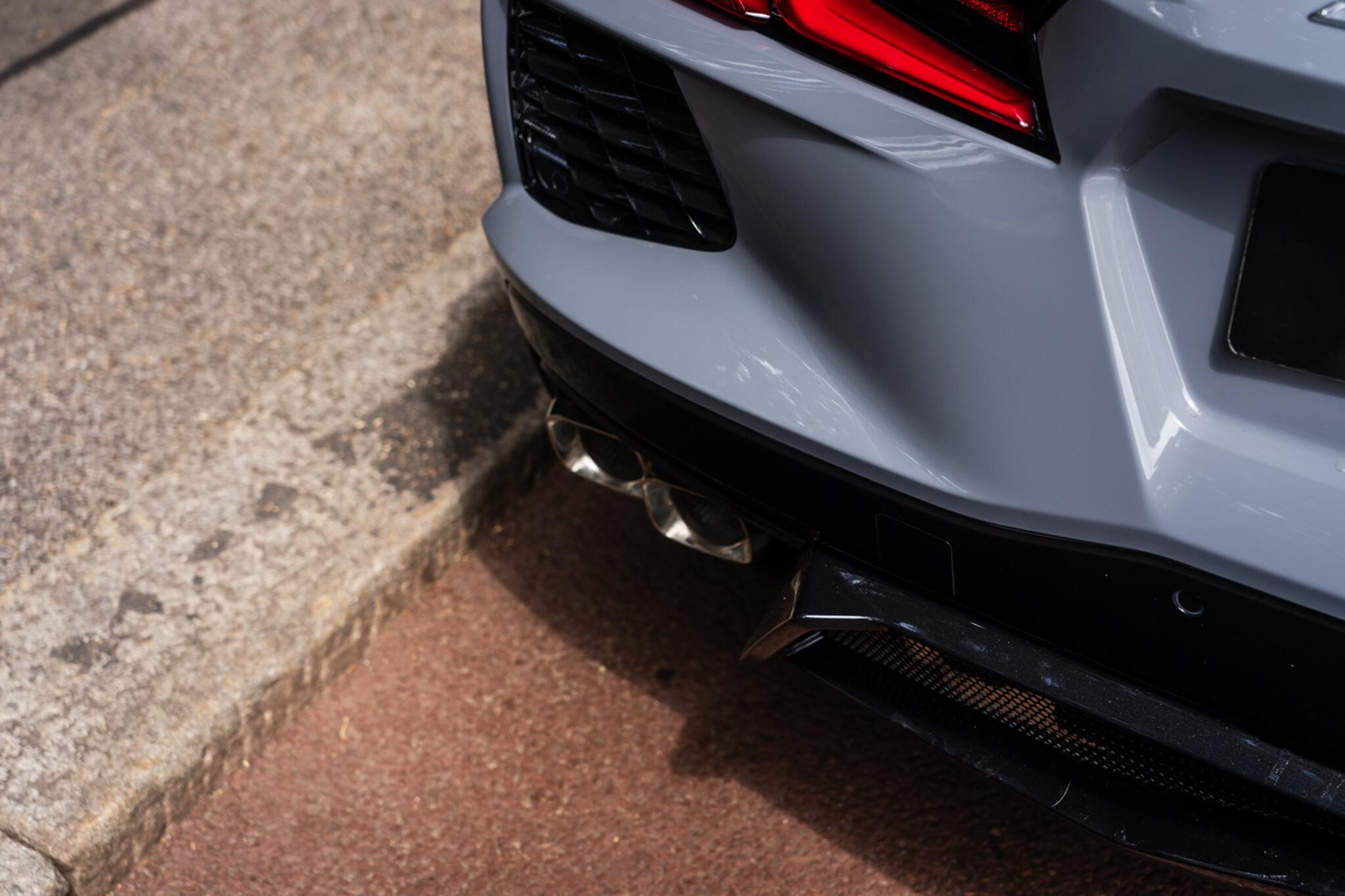 Chevrolet Corvette Stingray view 26