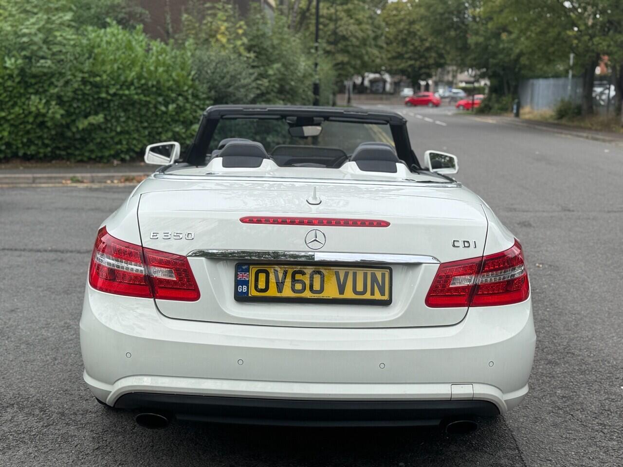 Mercedes-Benz E-Class view 5