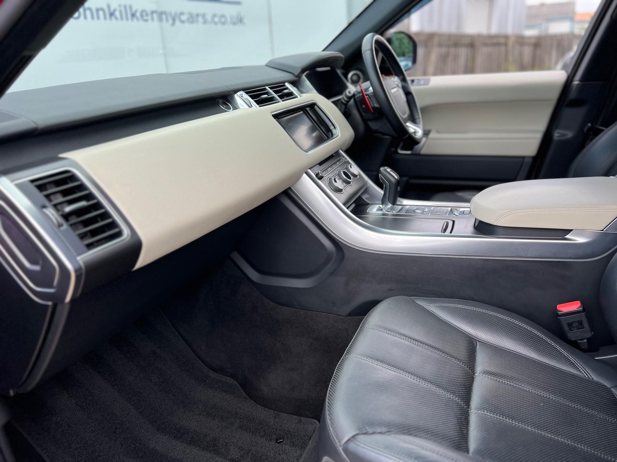 Land Rover Range Rover Sport view 22
