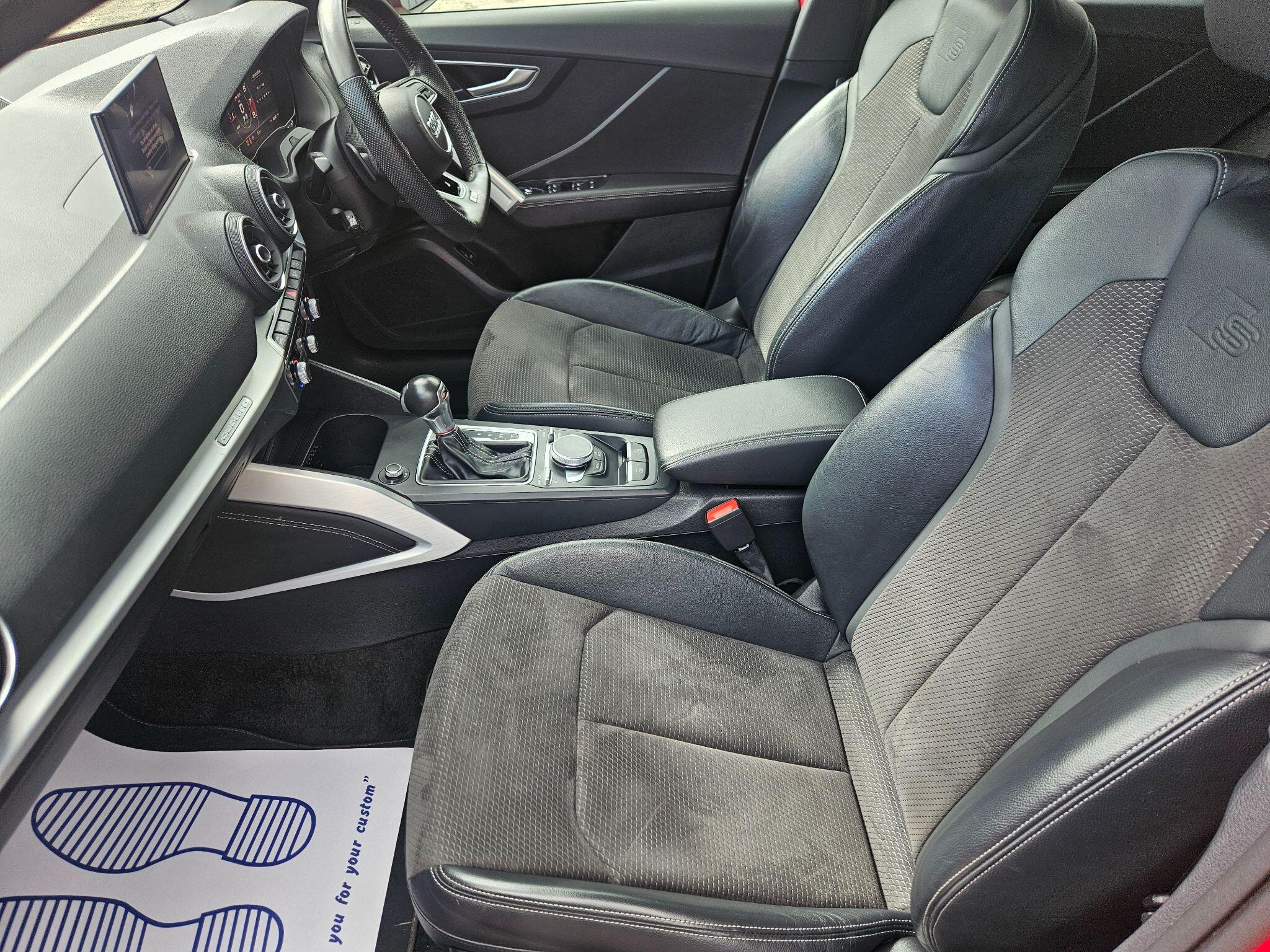 2019 Audi SQ2 image 17
