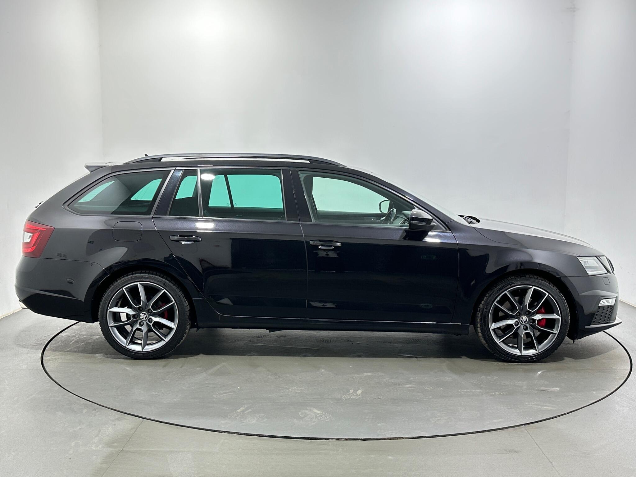 Skoda Octavia view 9