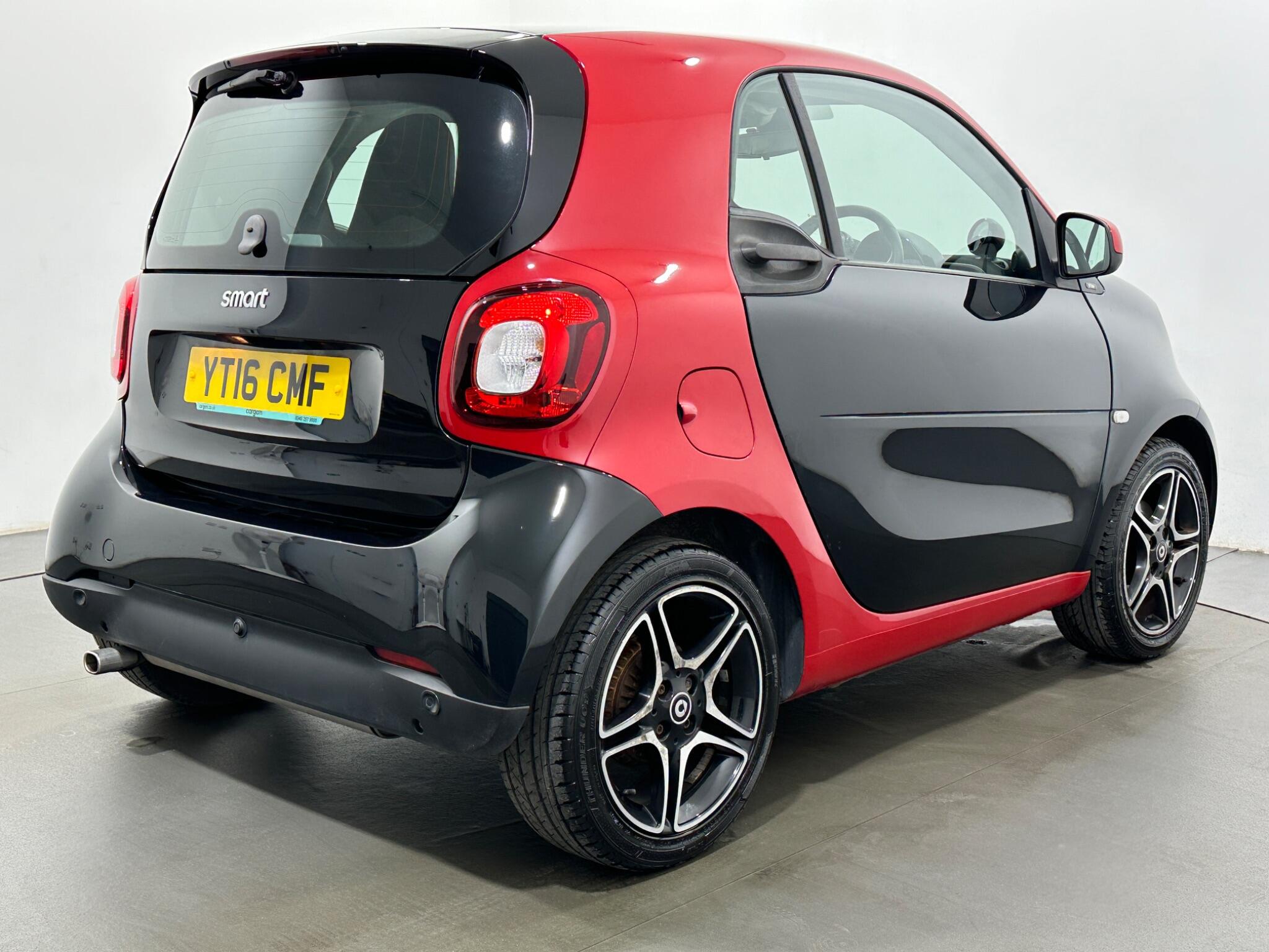 Smart Fortwo view 35