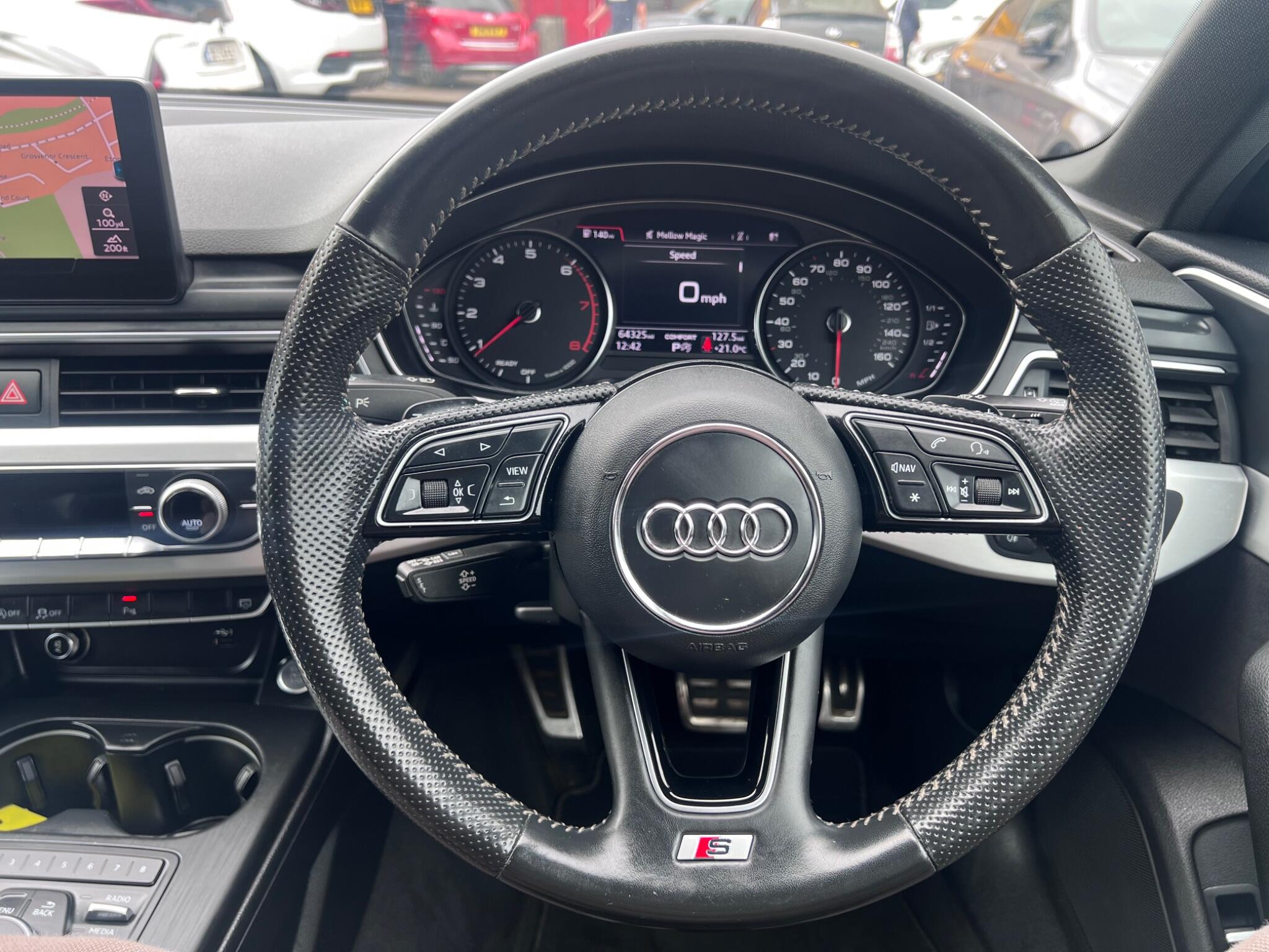 Audi A4 Avant view 19