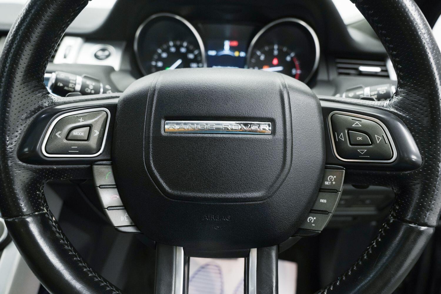 Land Rover Range Rover Evoque view 24