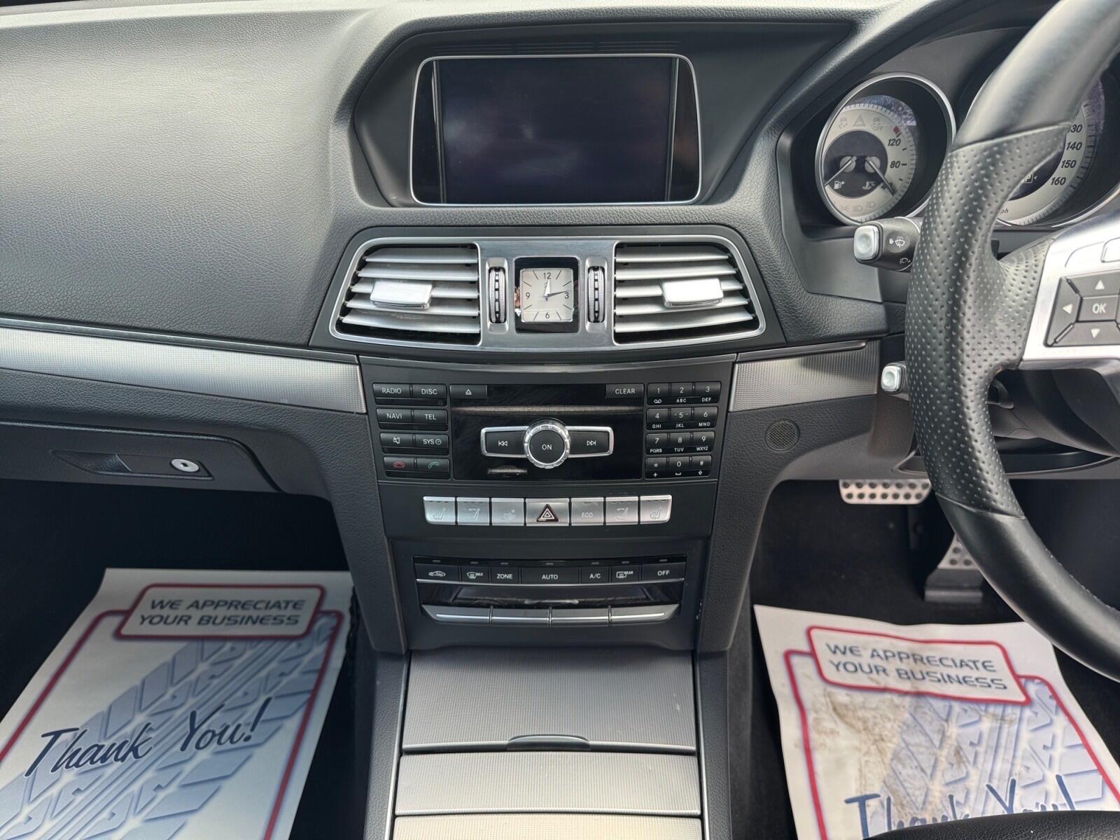 Mercedes-Benz E-Class view 11