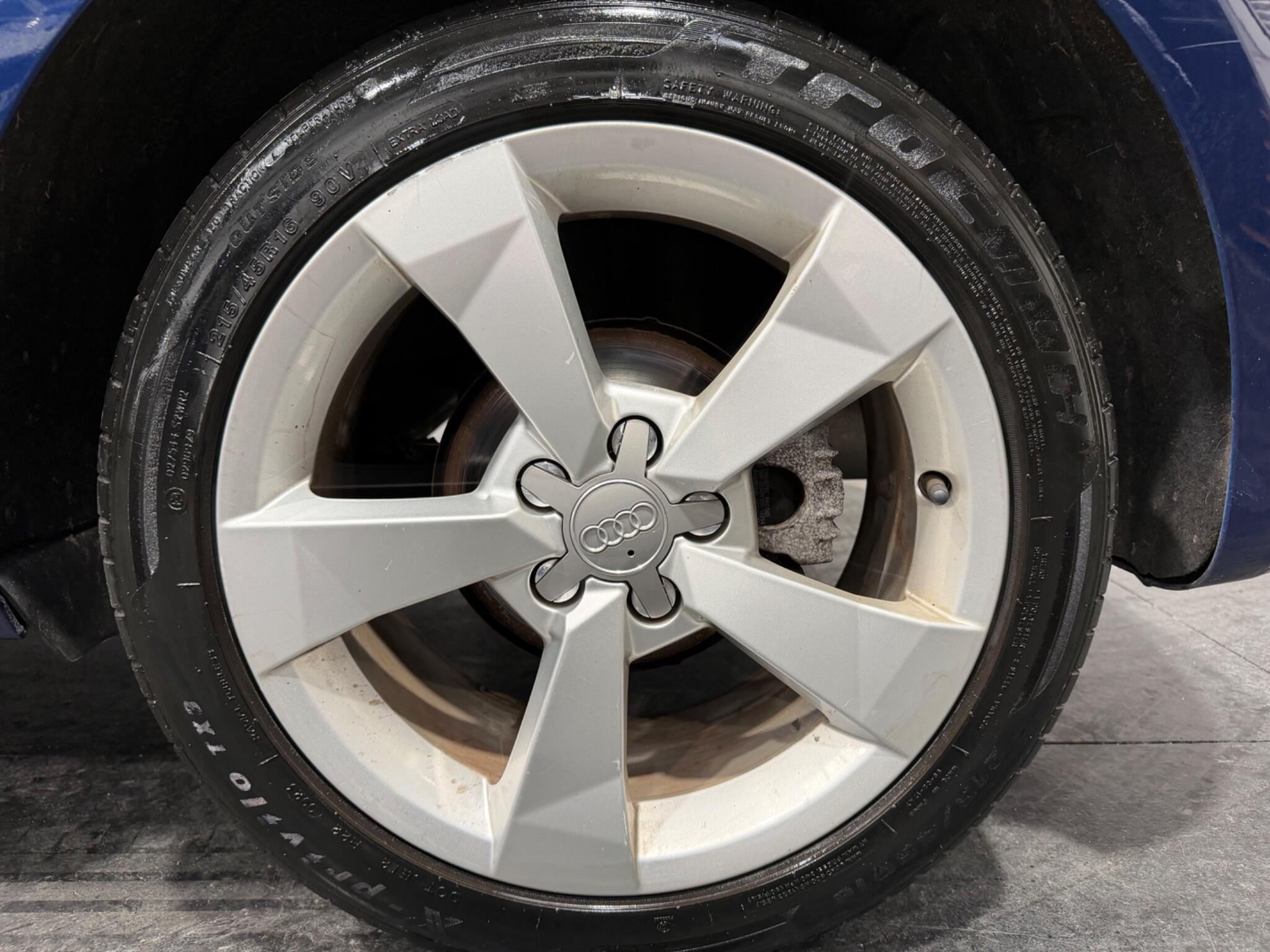 Audi A1 view 26