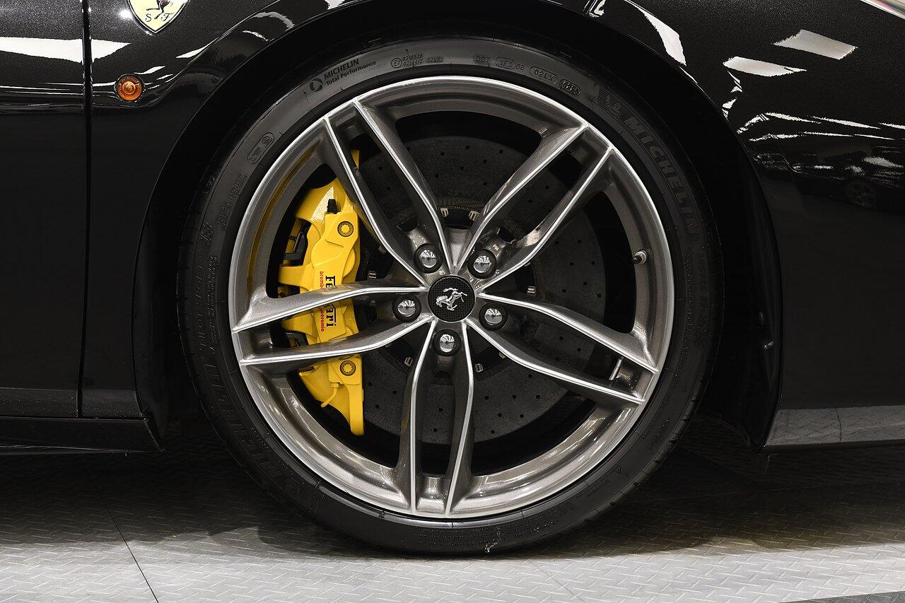 Ferrari 488 view 53