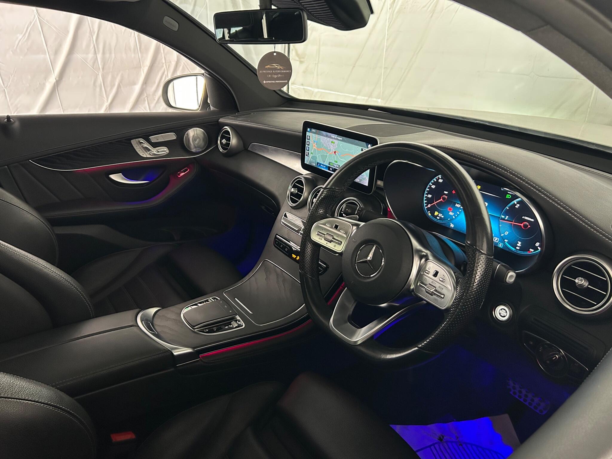 Mercedes-Benz GLC view 19