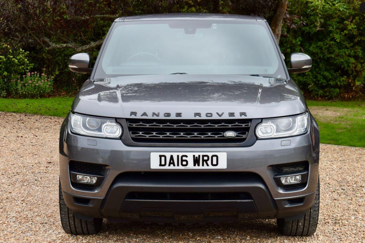 Land Rover Range Rover Sport view 2