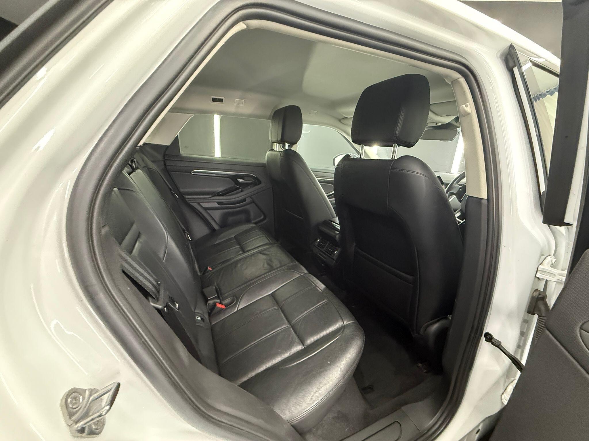 Land Rover Range Rover Evoque view 23