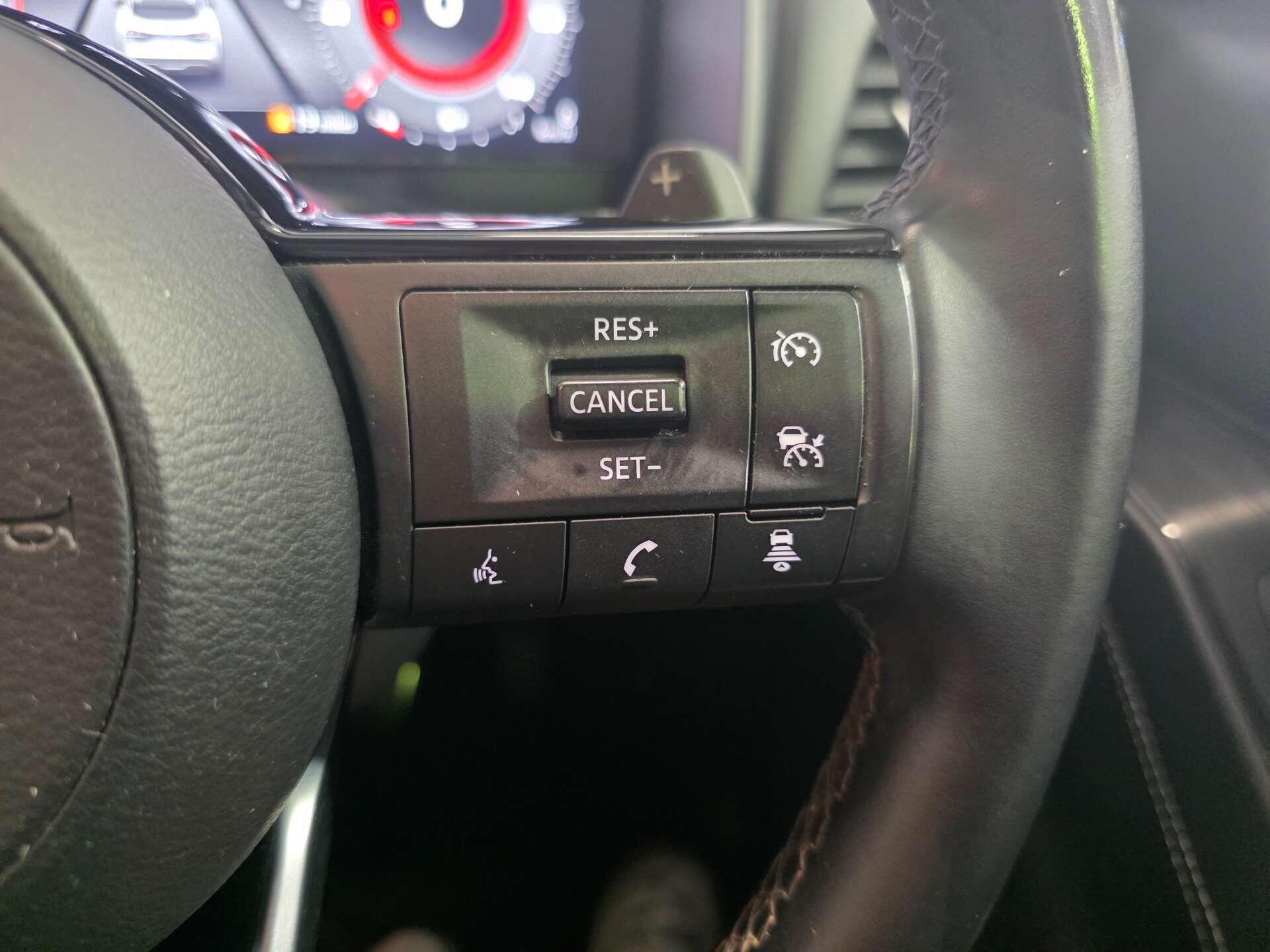 Nissan Qashqai view 18
