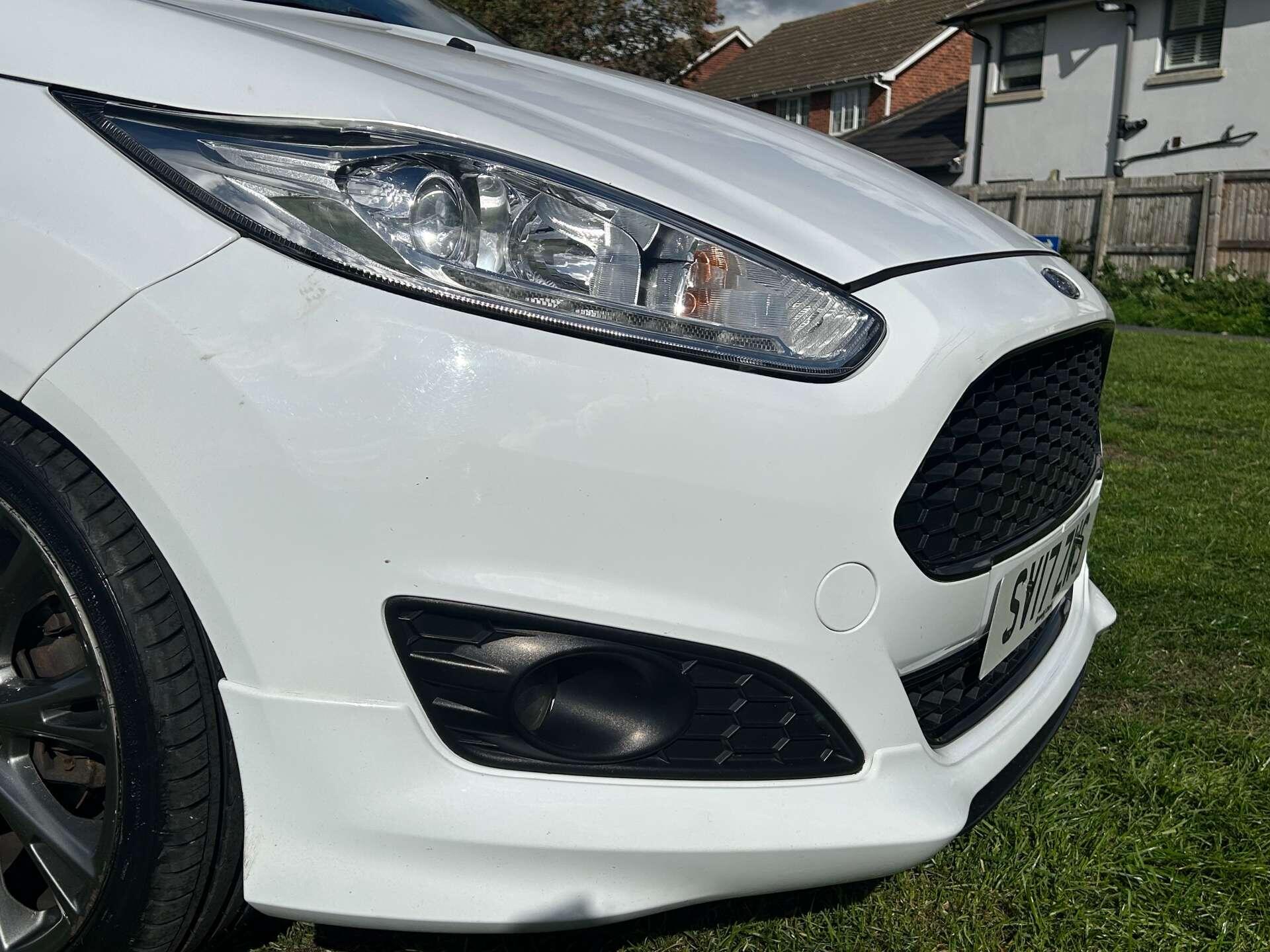 Ford Fiesta view 8