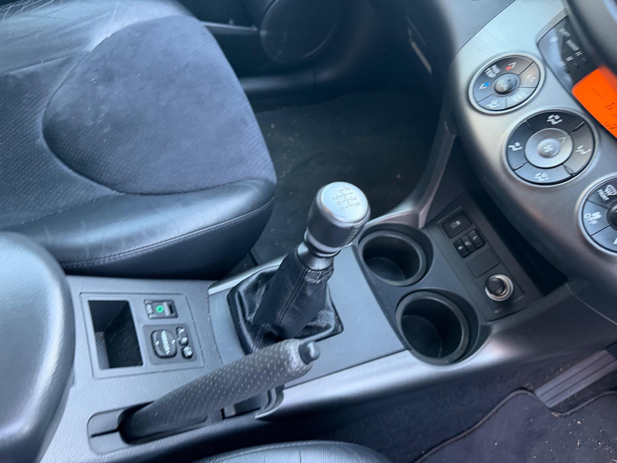 Toyota Rav4 view 35