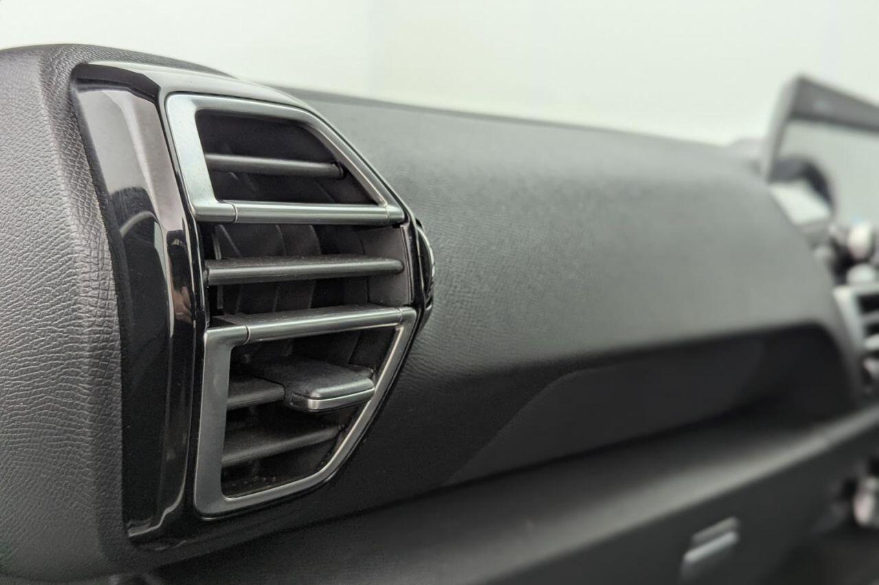 Citroen C4 view 21