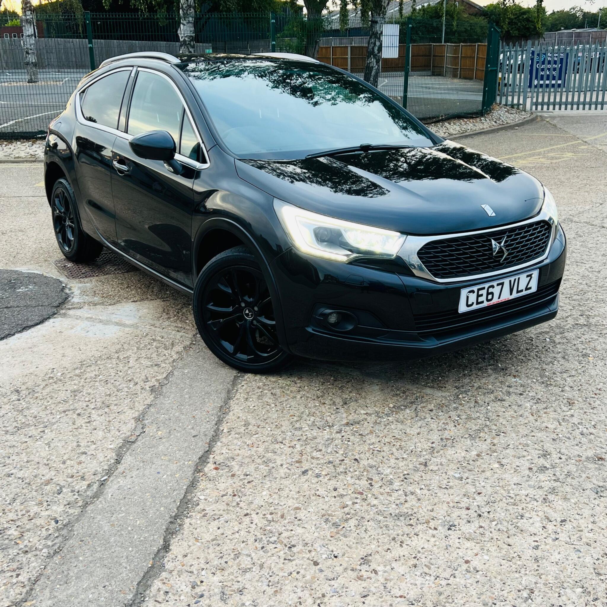 DS Automobiles DS 4 Crossback main image