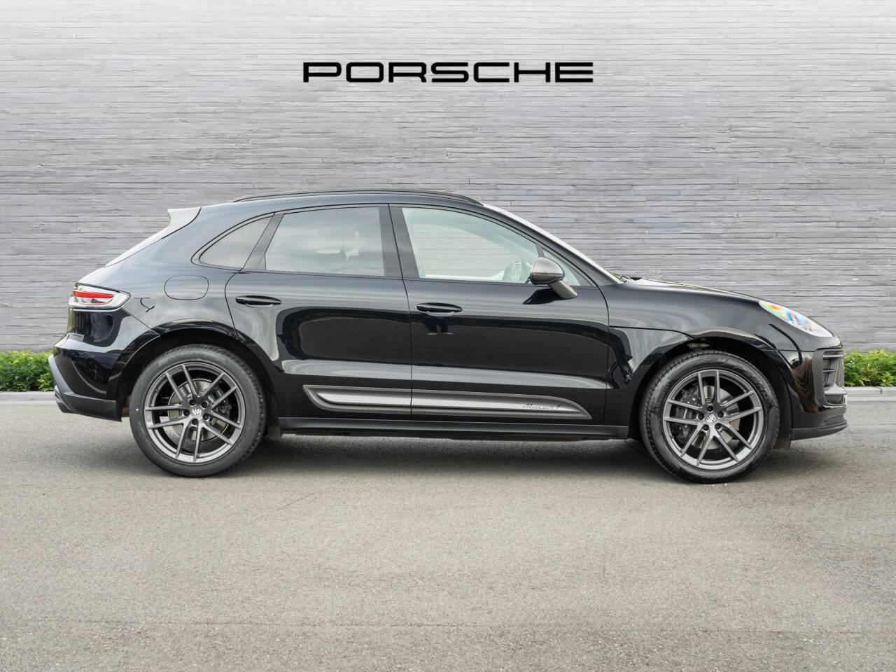 Porsche Macan view 2