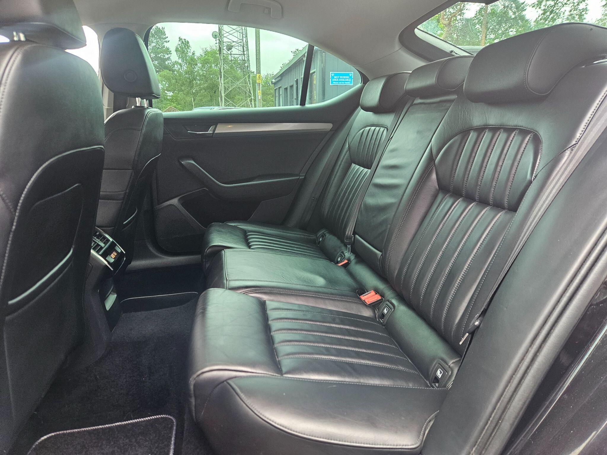 2019 Skoda Superb image 53