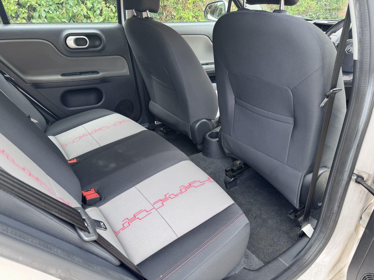MG MG3 view 29