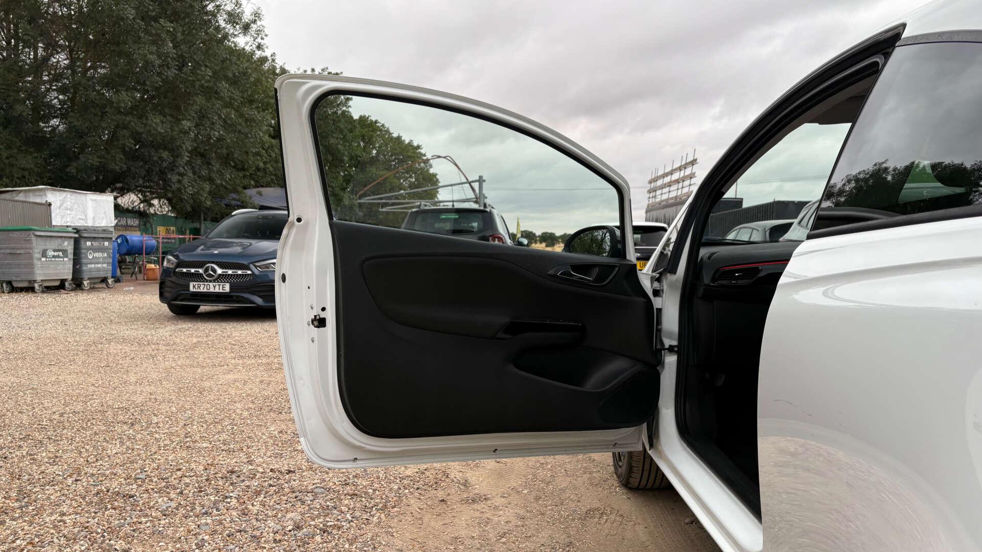 Vauxhall Corsa view 34