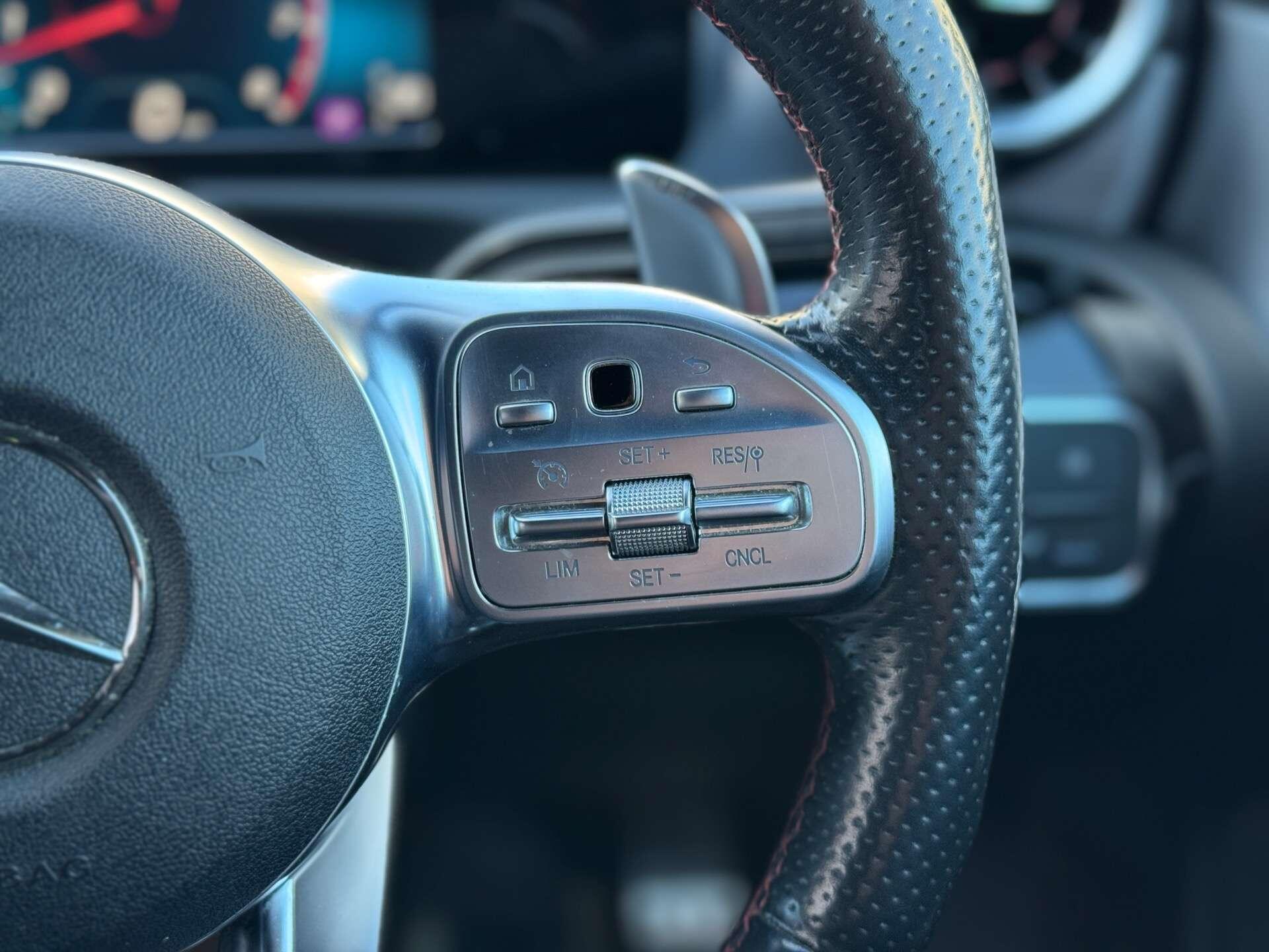 Mercedes-Benz A-Class view 23