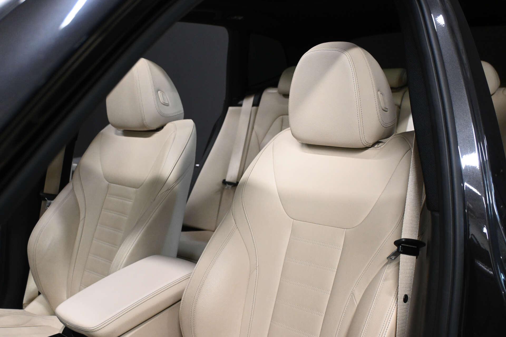 BMW X3 view 16