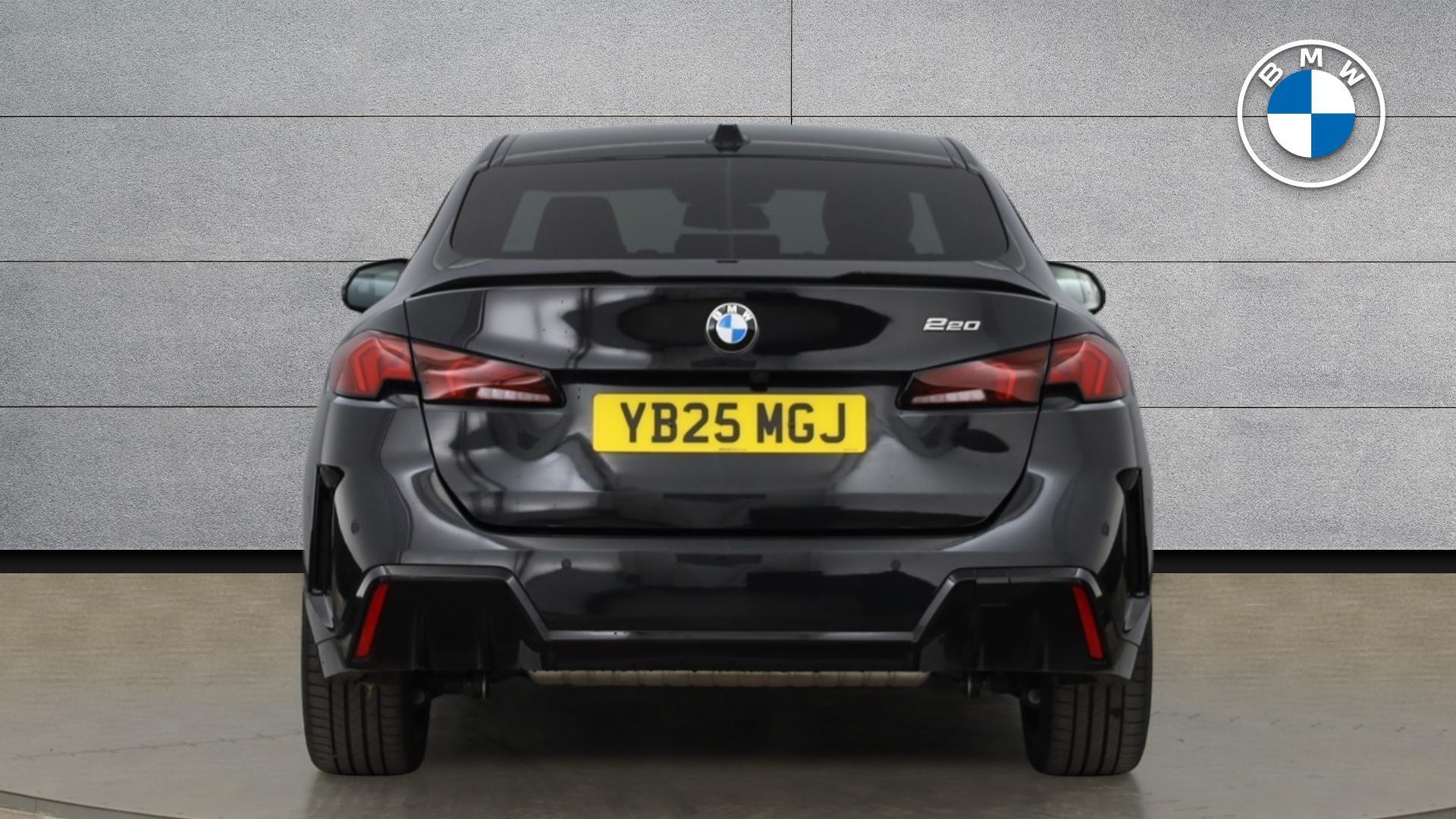 BMW 2 Series view 15