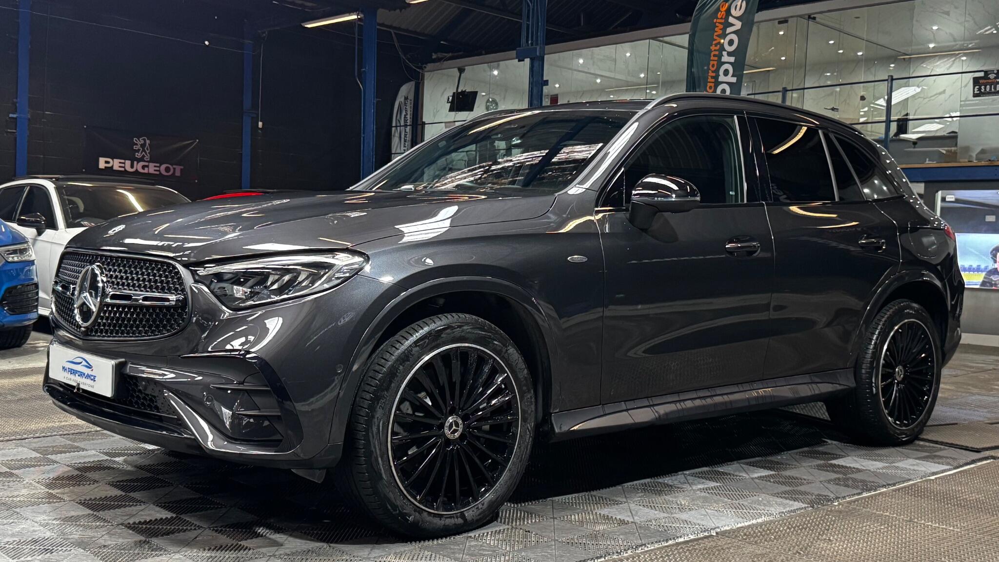 Mercedes-Benz GLC view 11