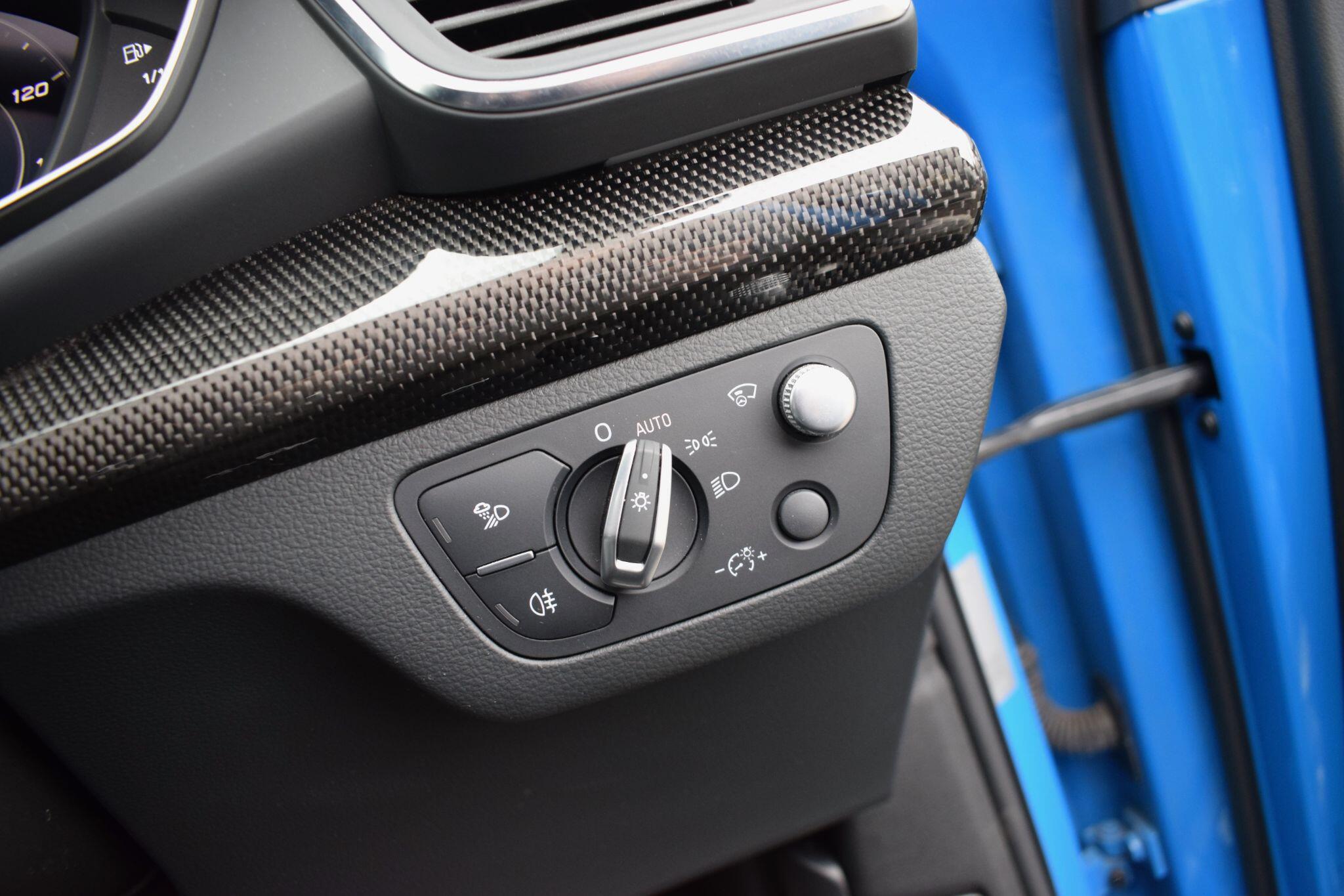 Audi SQ5 view 15