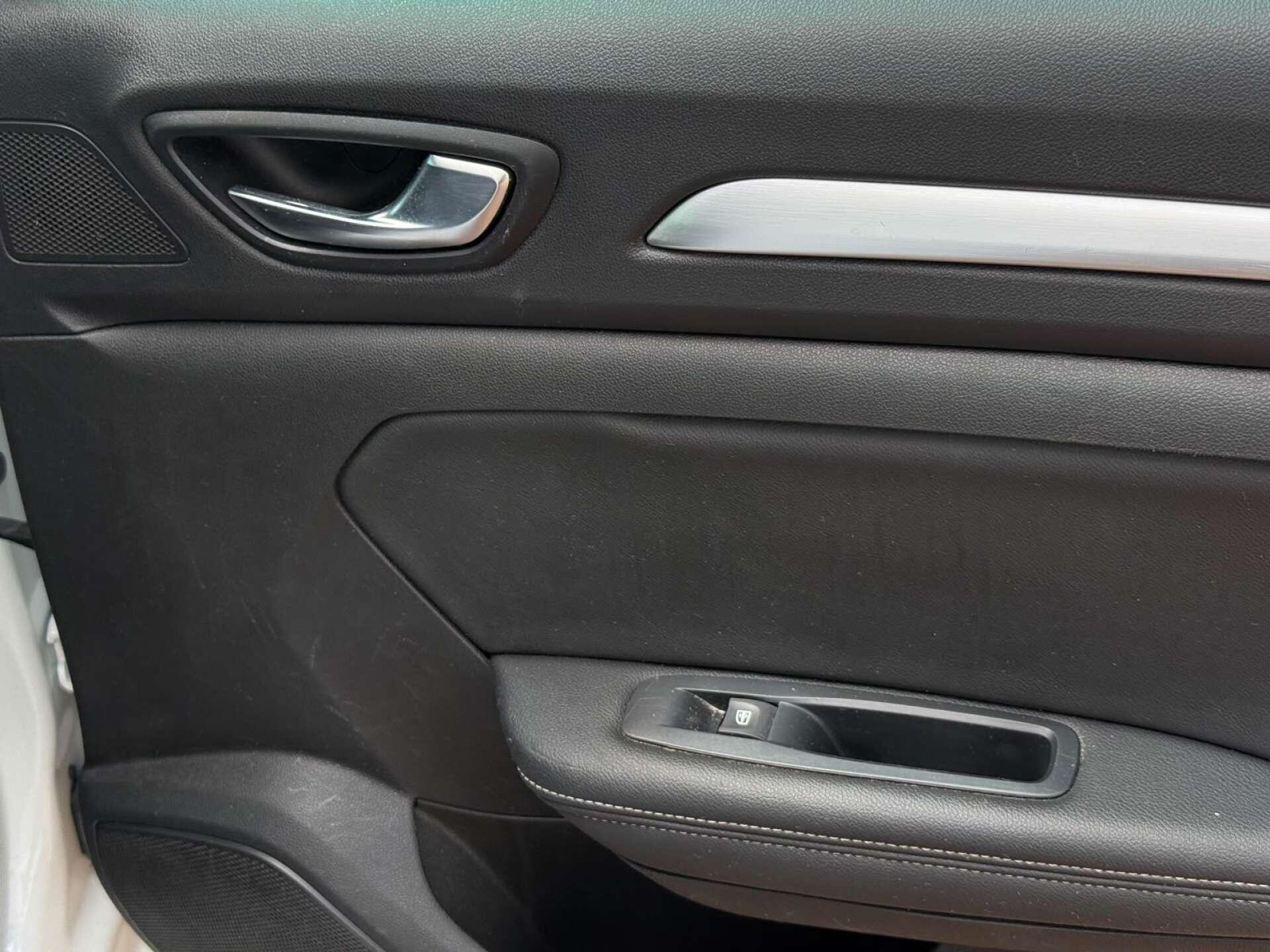 Renault Megane view 29