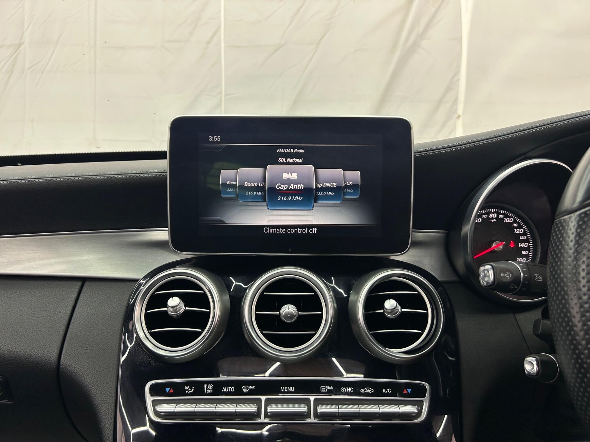 Mercedes-Benz C Class view 42