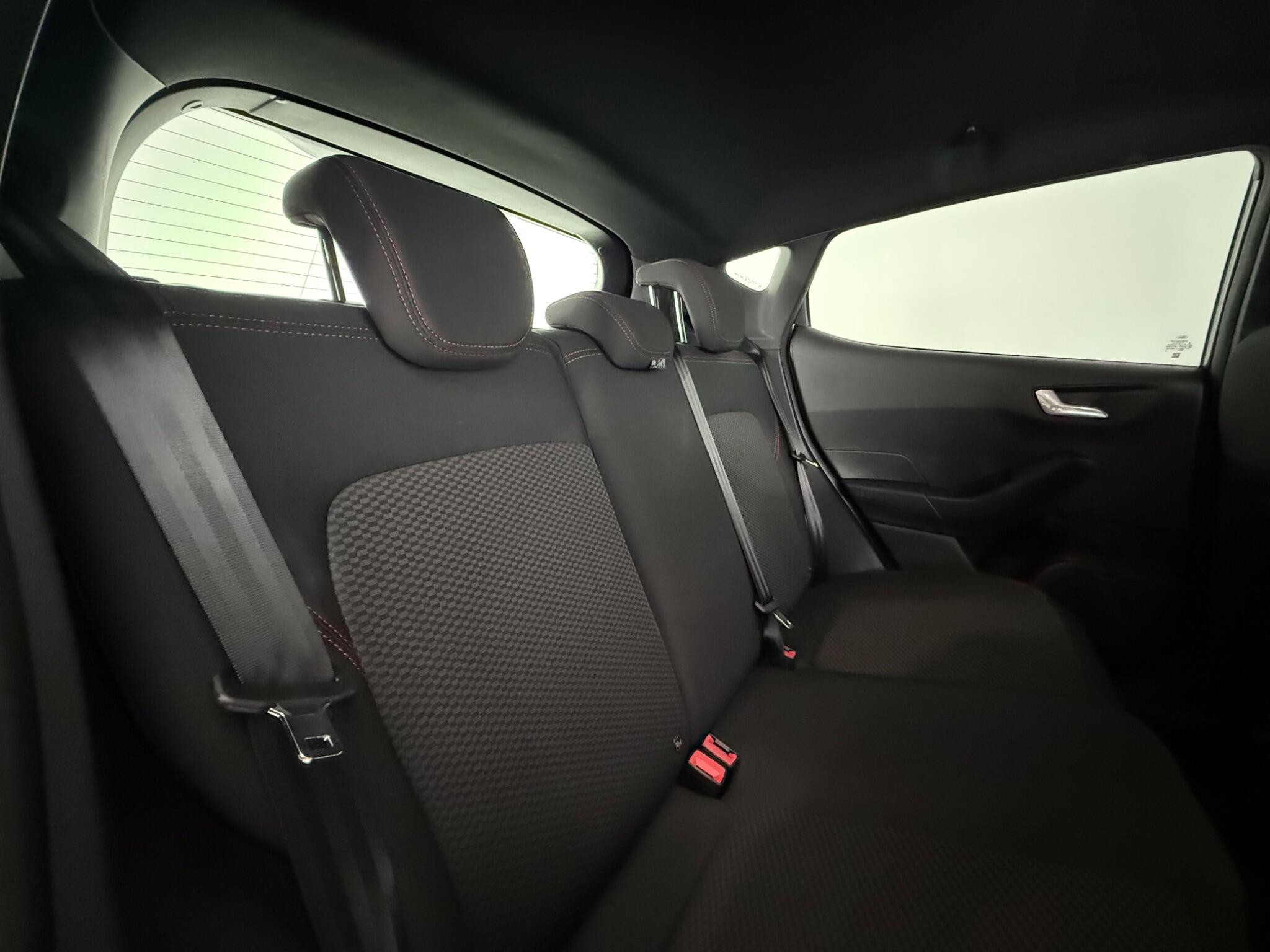 Ford Fiesta view 31