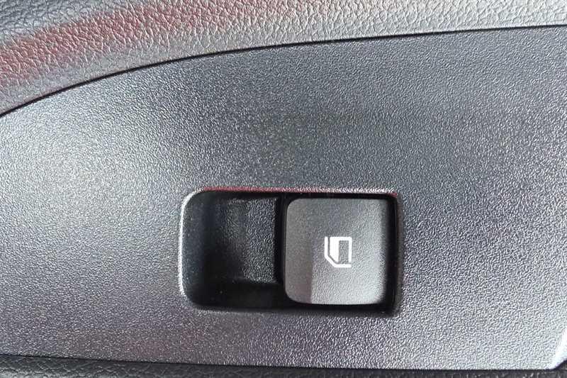 Hyundai i20 view 30