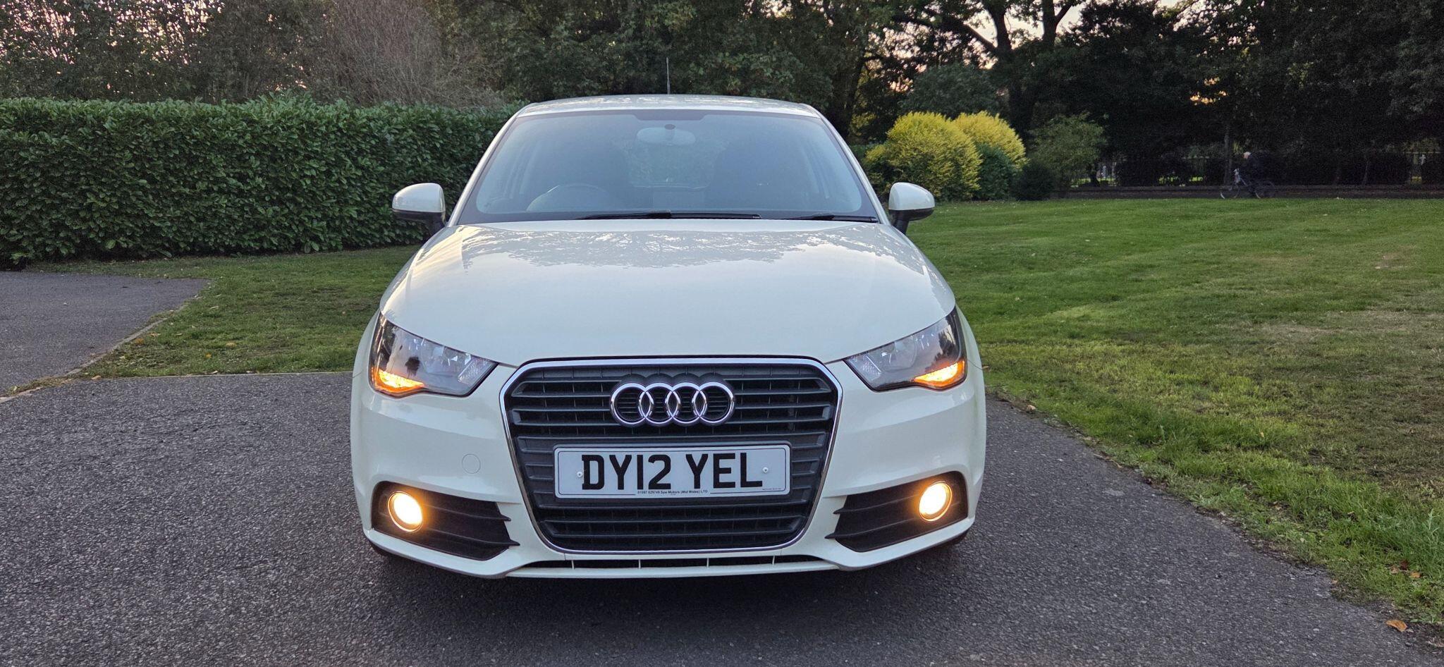 Audi A1 view 3