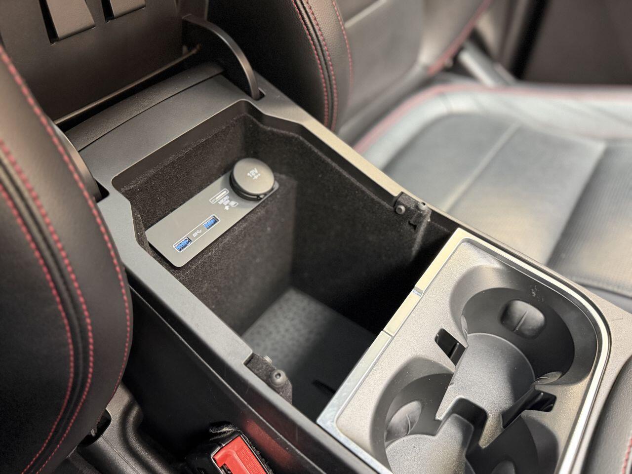 Jaguar E-Pace view 41