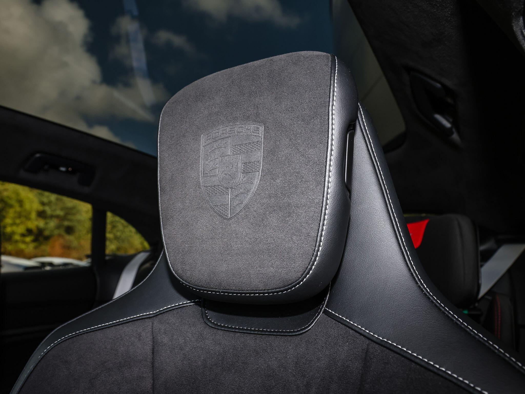 Porsche Taycan view 45