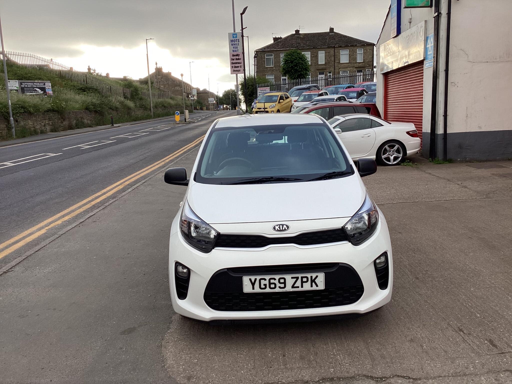 Kia Picanto view 8