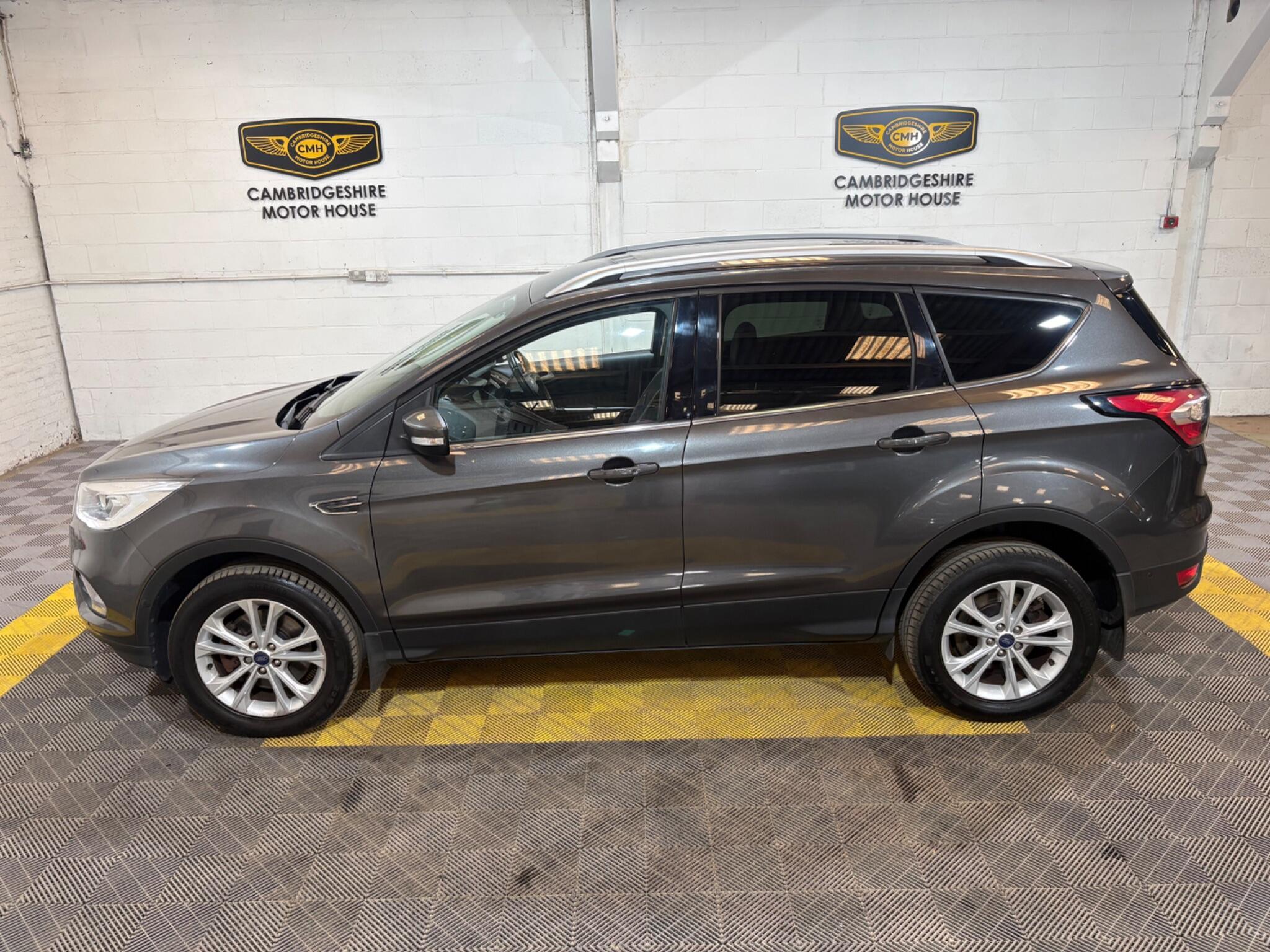 Ford Kuga view 9