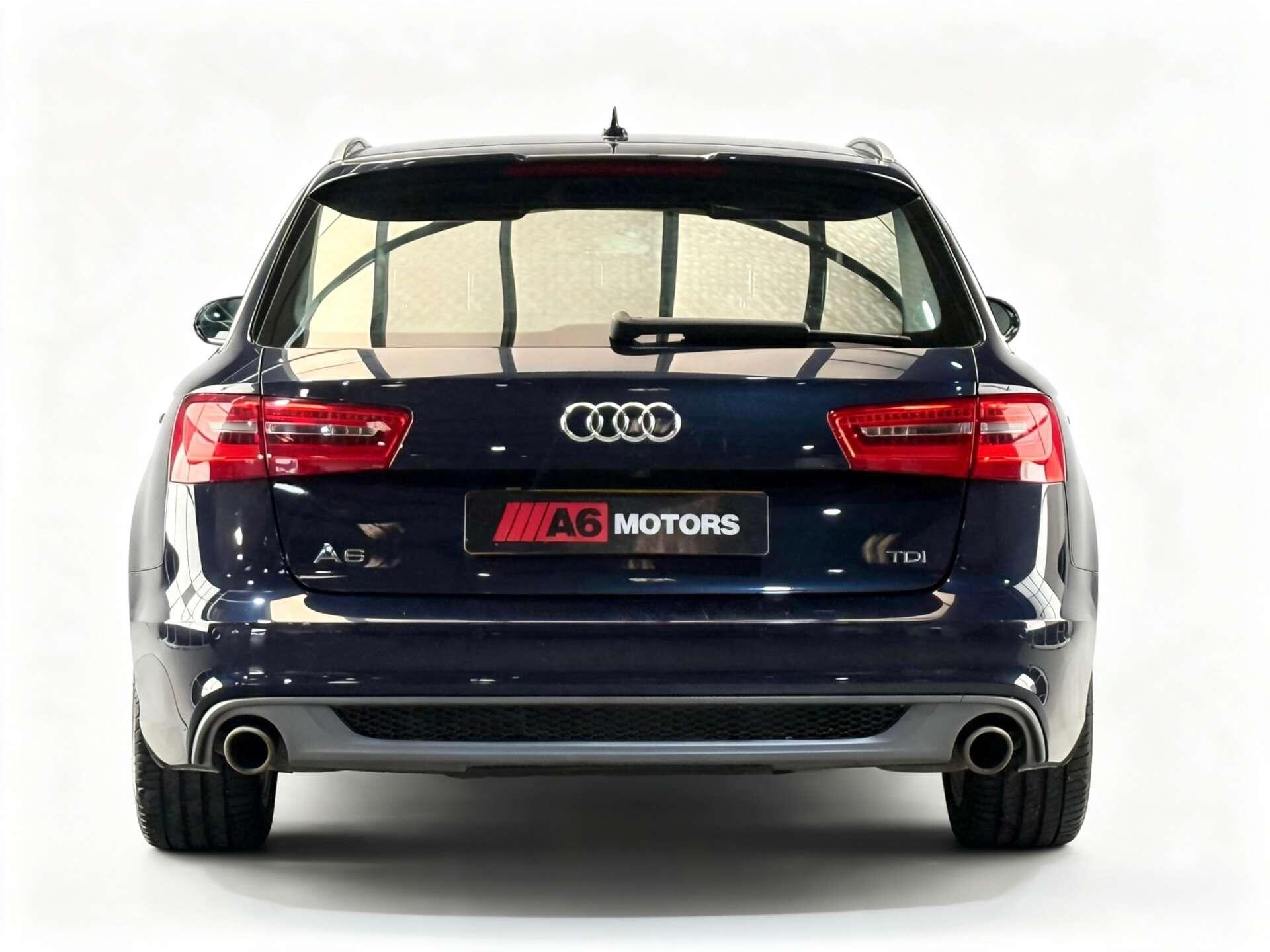 Audi A6 view 11