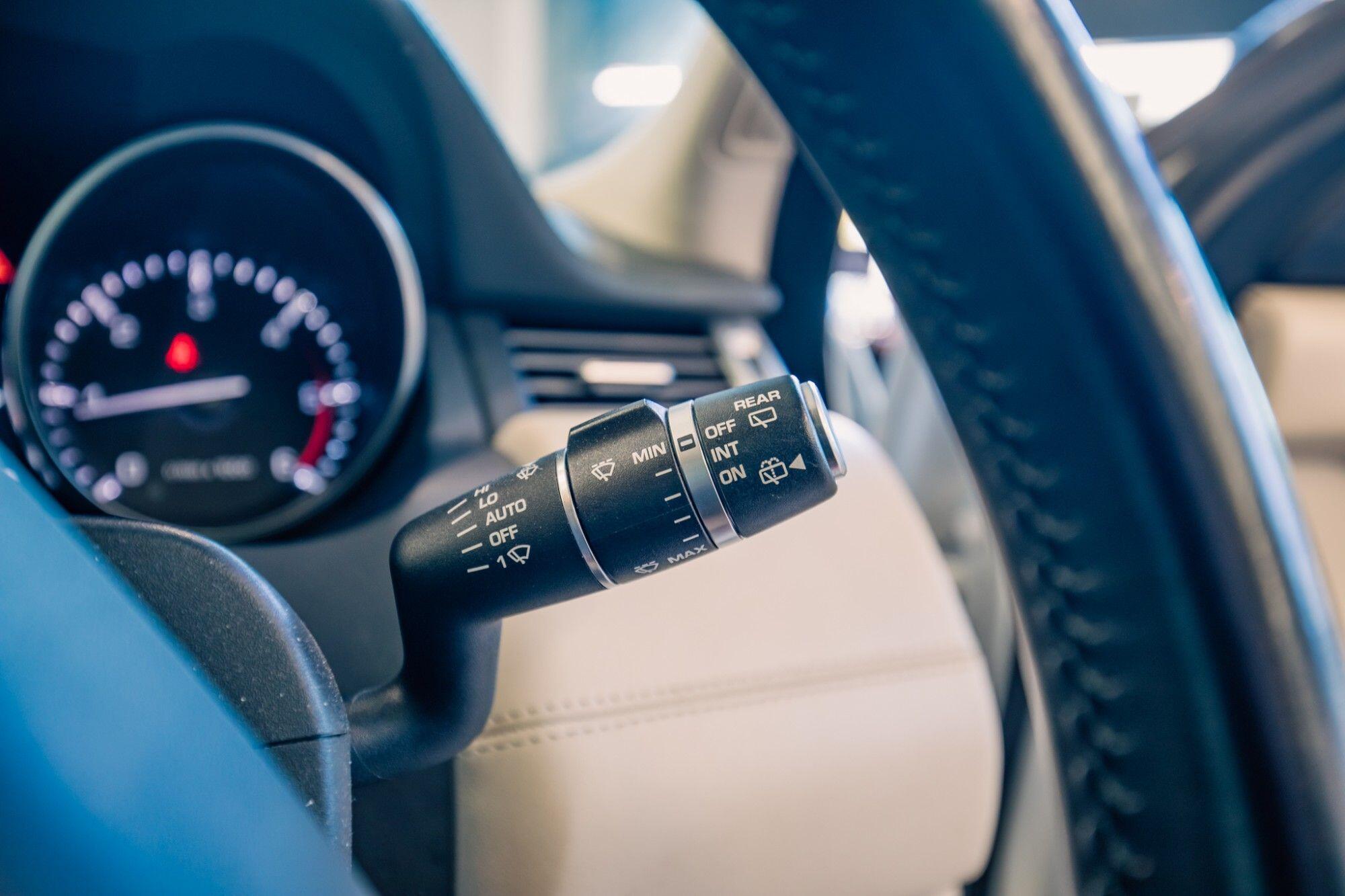 Land Rover Range Rover Evoque view 15