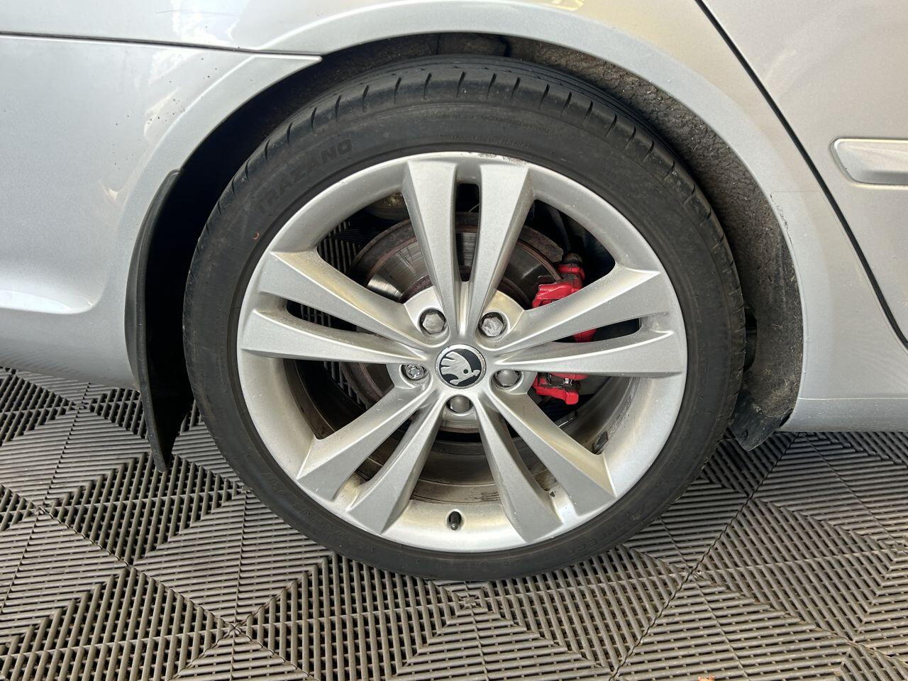 Skoda Octavia view 17