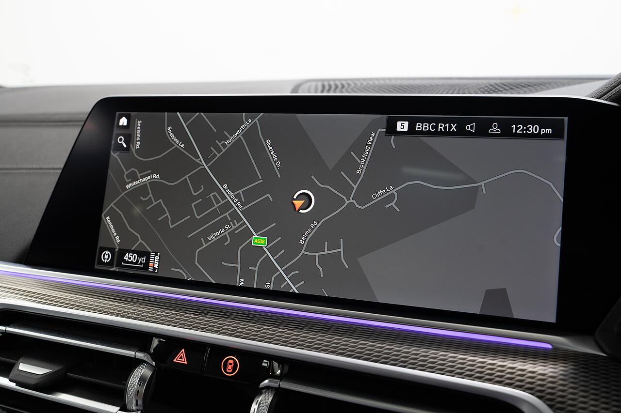 BMW X5 view 6