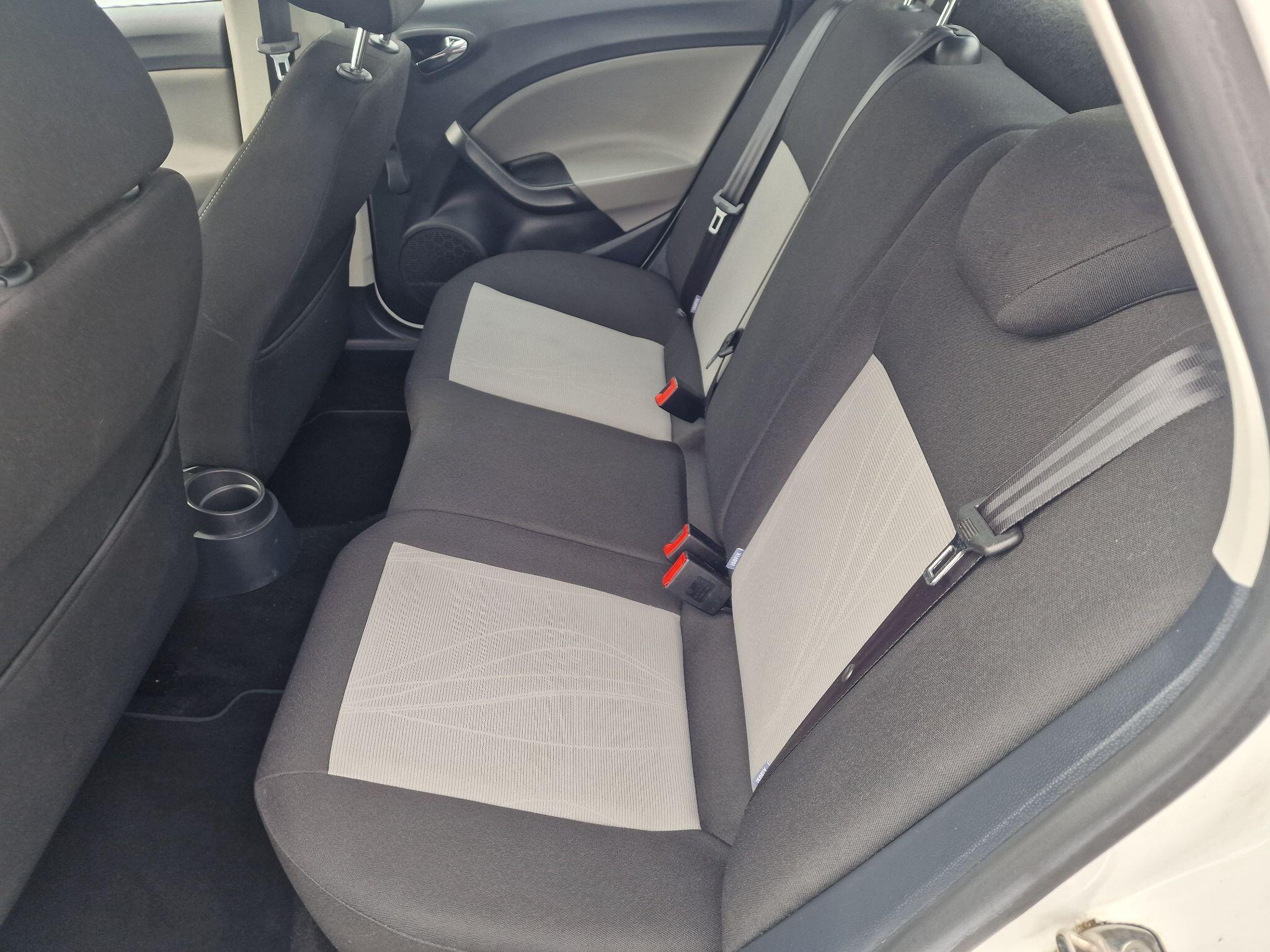 SEAT Ibiza view 33