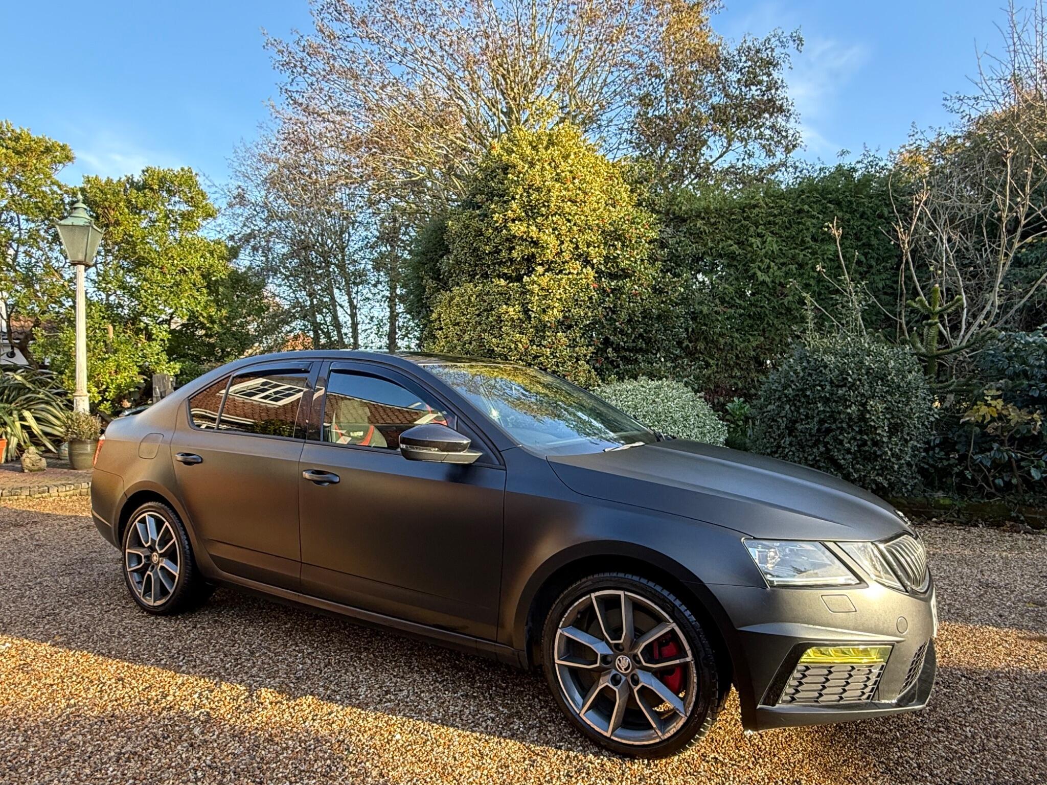 2017 Skoda Octavia 2.0 TSI vRS (230ps) Hatchback