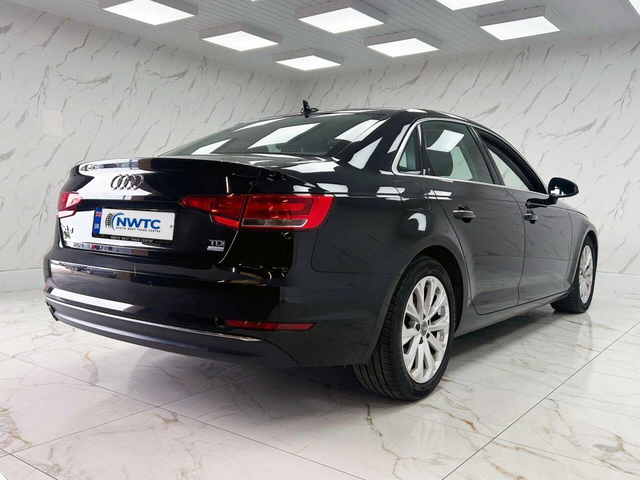 Audi A4 view 11