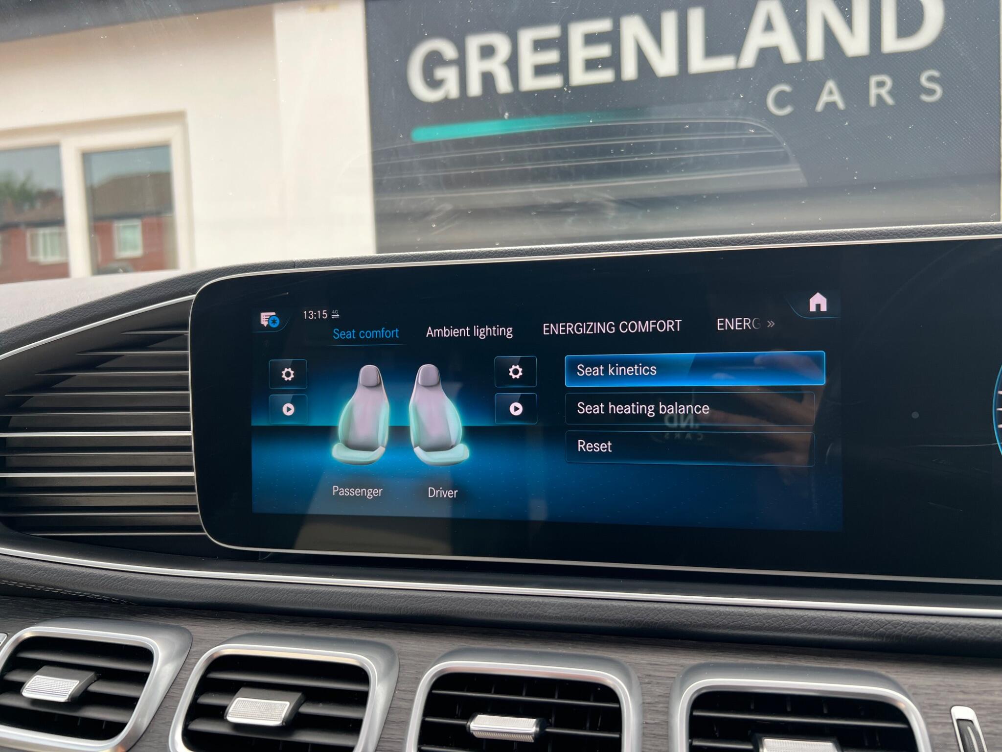 Mercedes-Benz GLE view 62